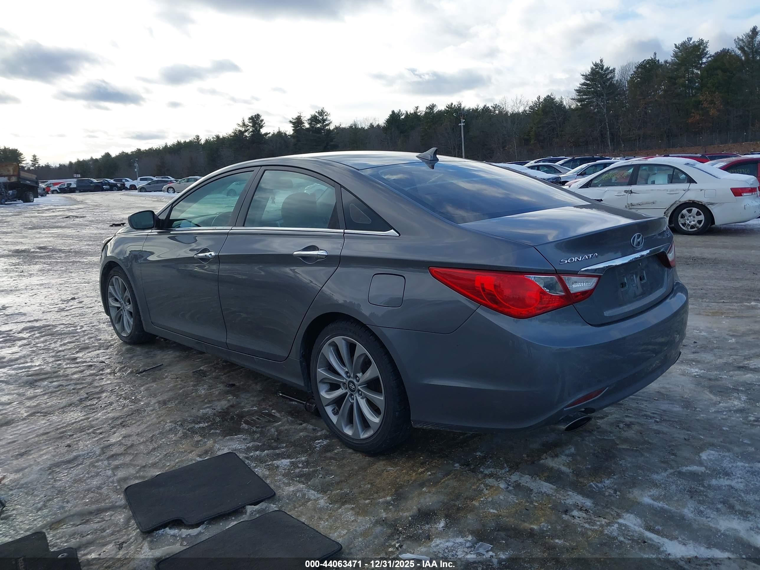 HYUNDAI SONATA image 3
