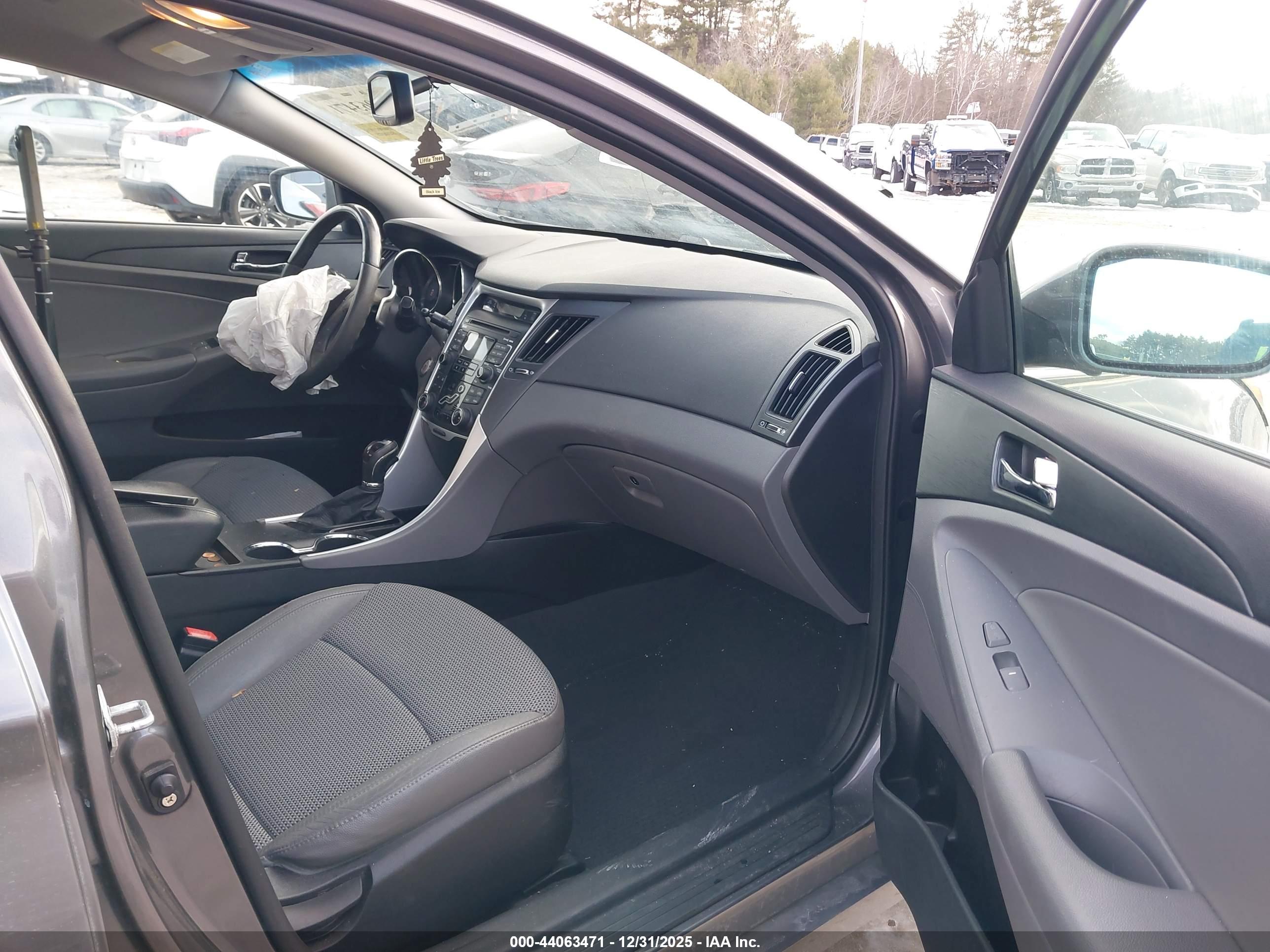 HYUNDAI SONATA image 5
