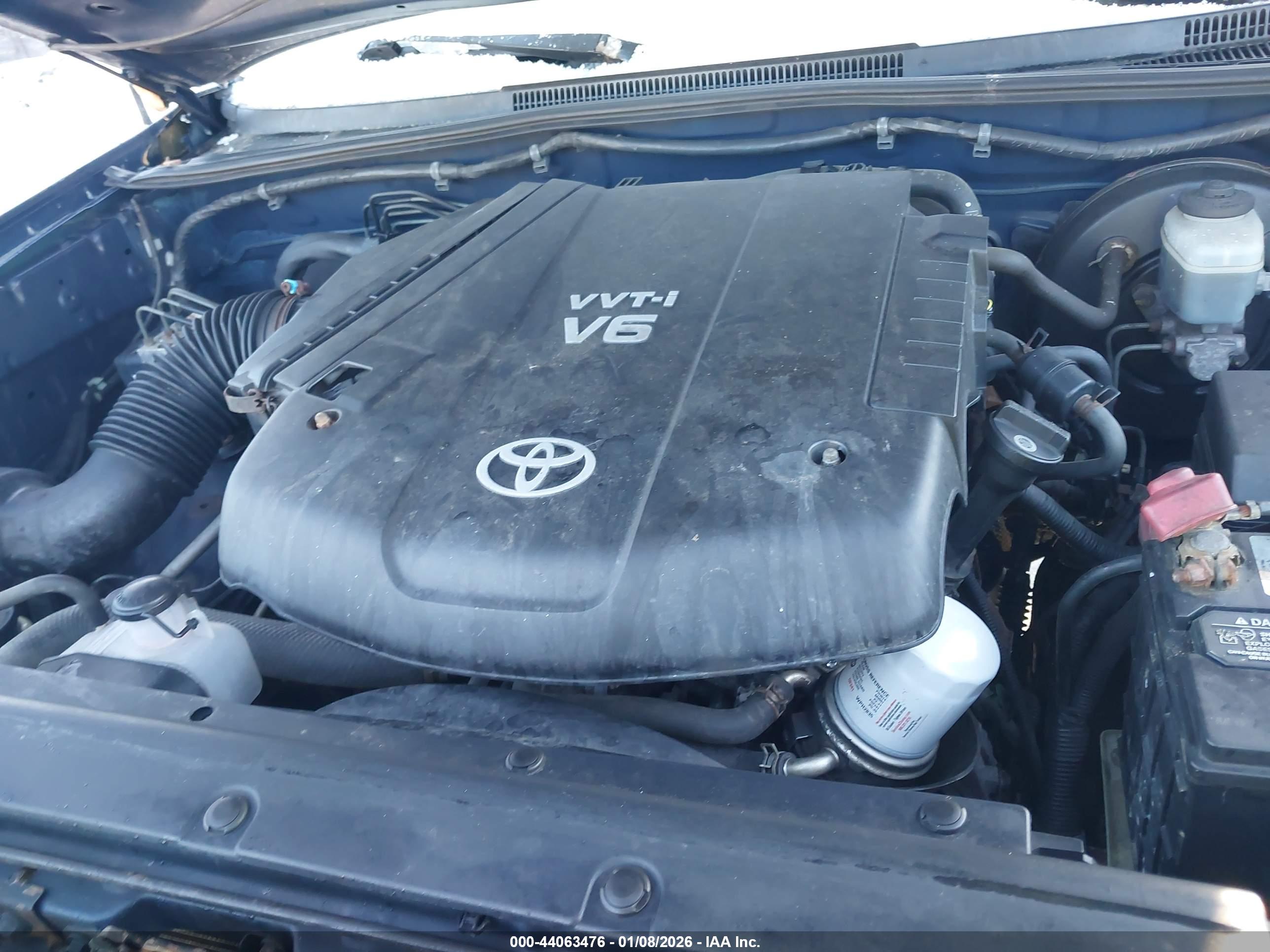 TOYOTA TACOMA image 10