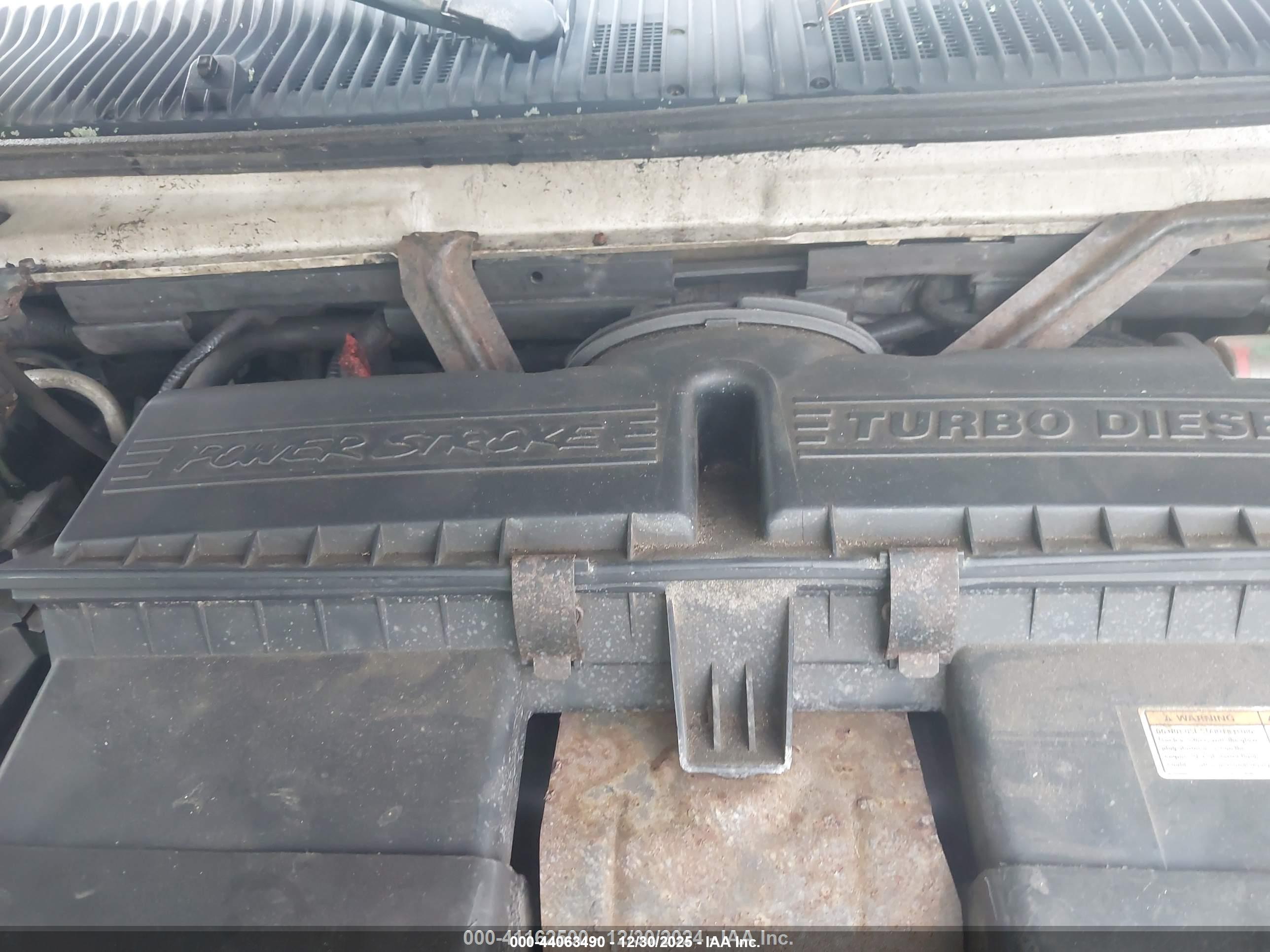 FORD E-350 image 10
