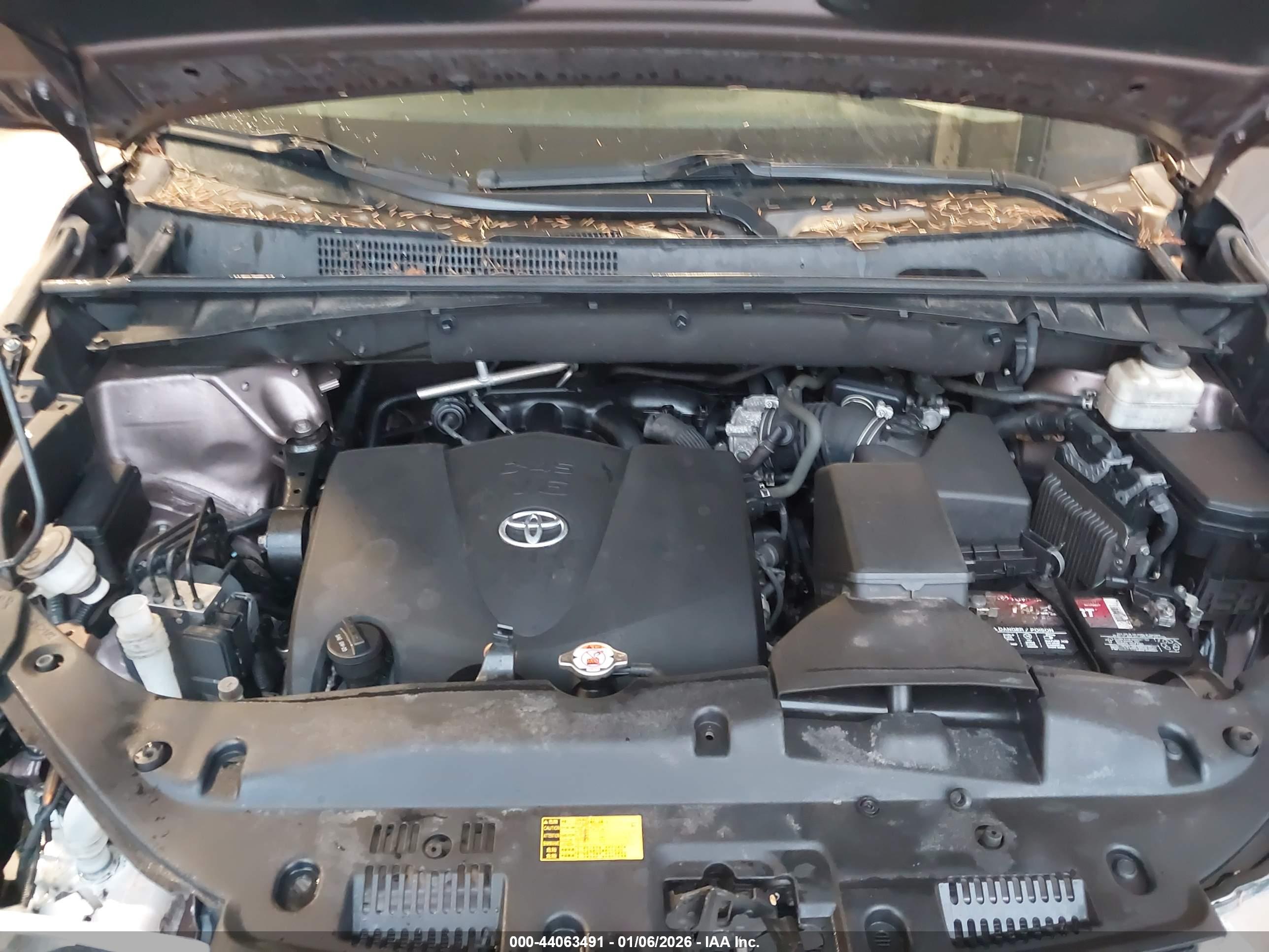 TOYOTA HIGHLANDER image 10