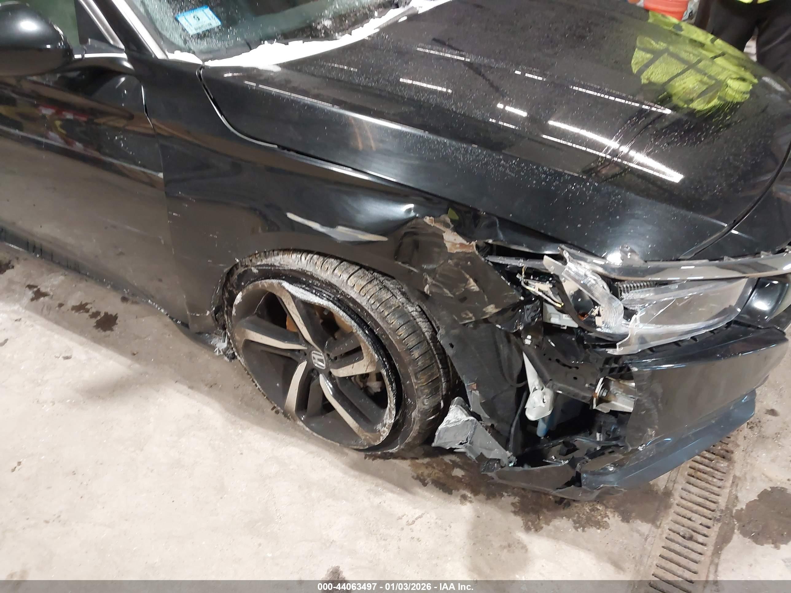 HONDA ACCORD image 6