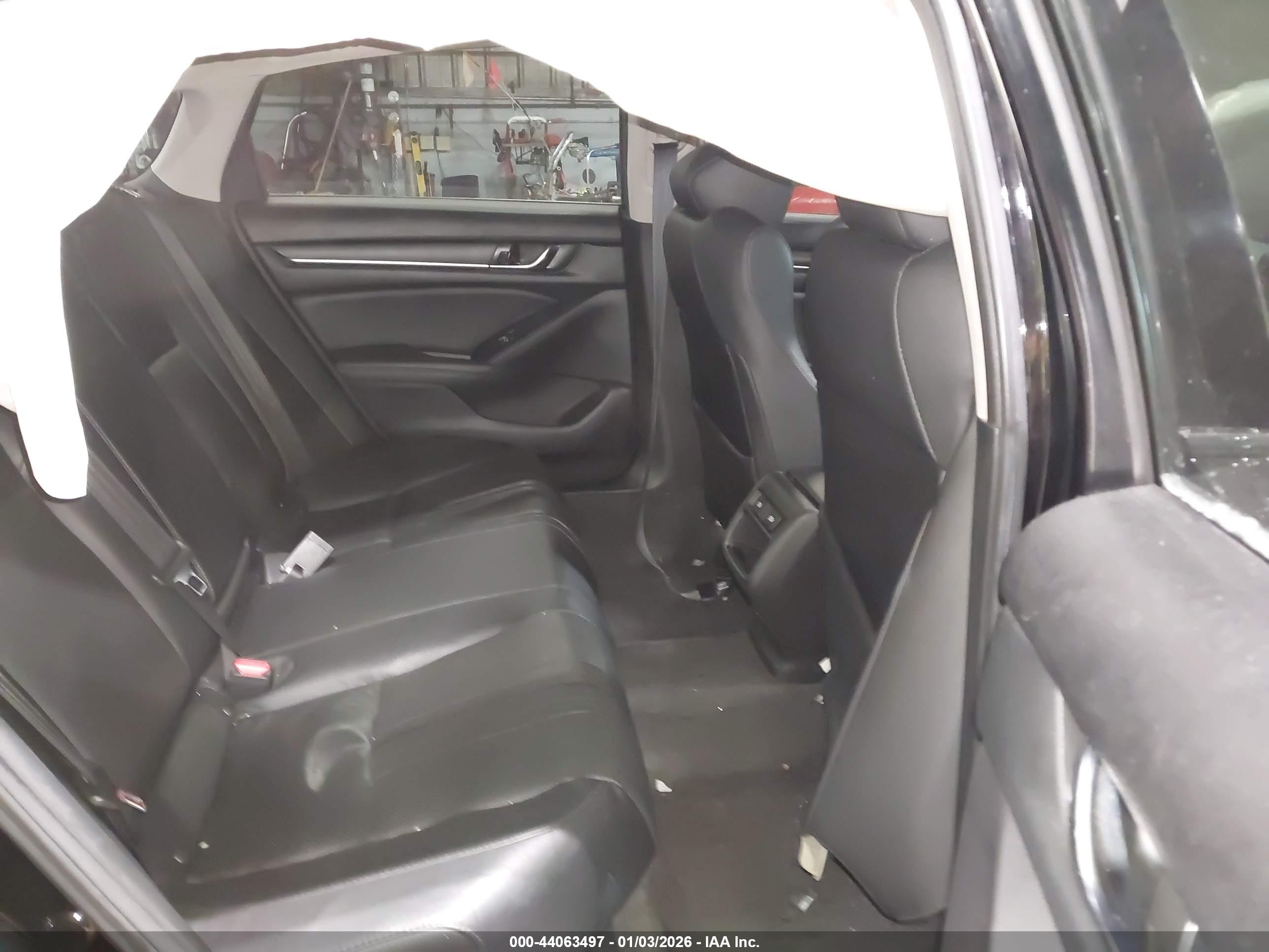 HONDA ACCORD image 8