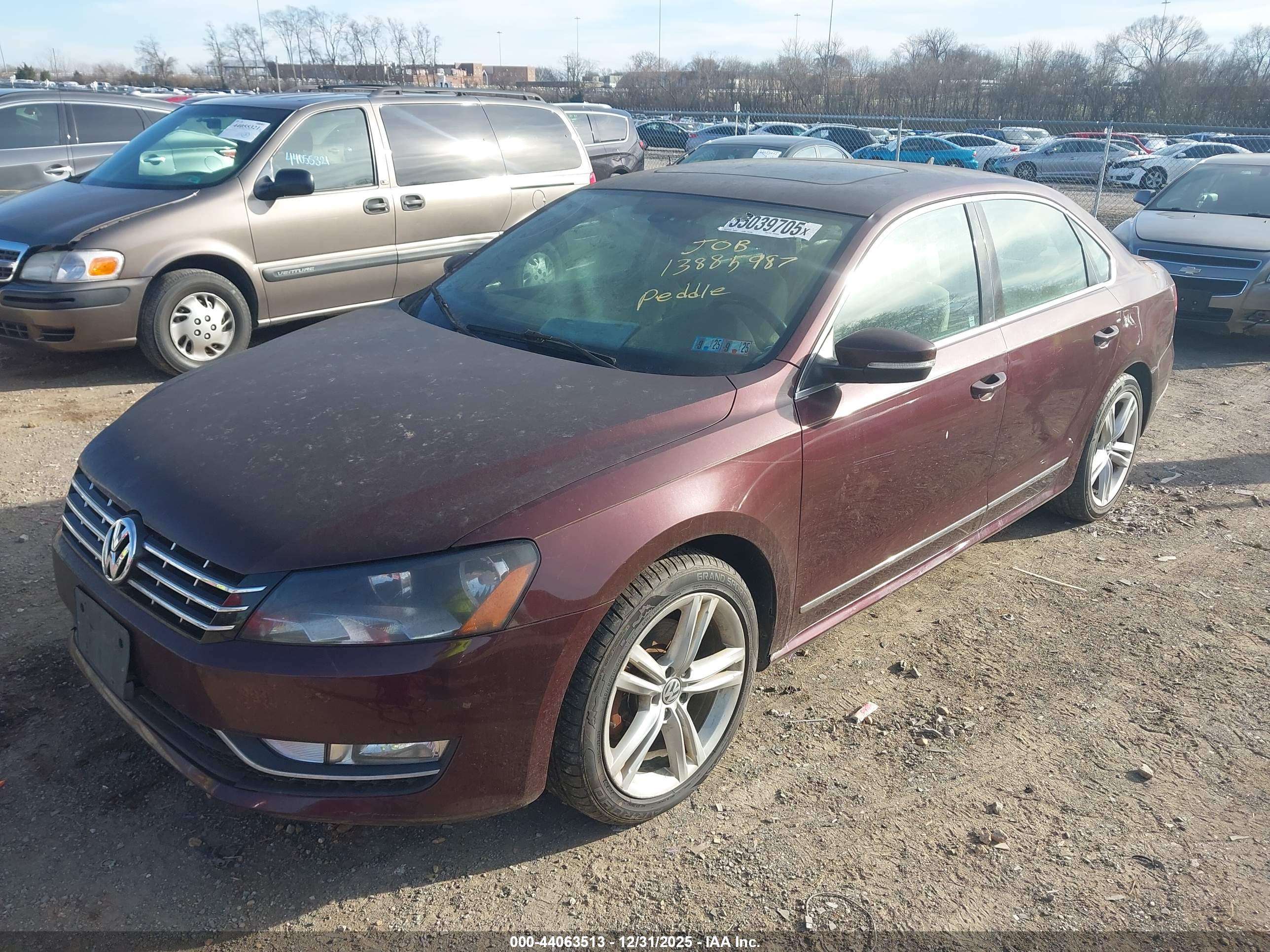 VOLKSWAGEN PASSAT image 6