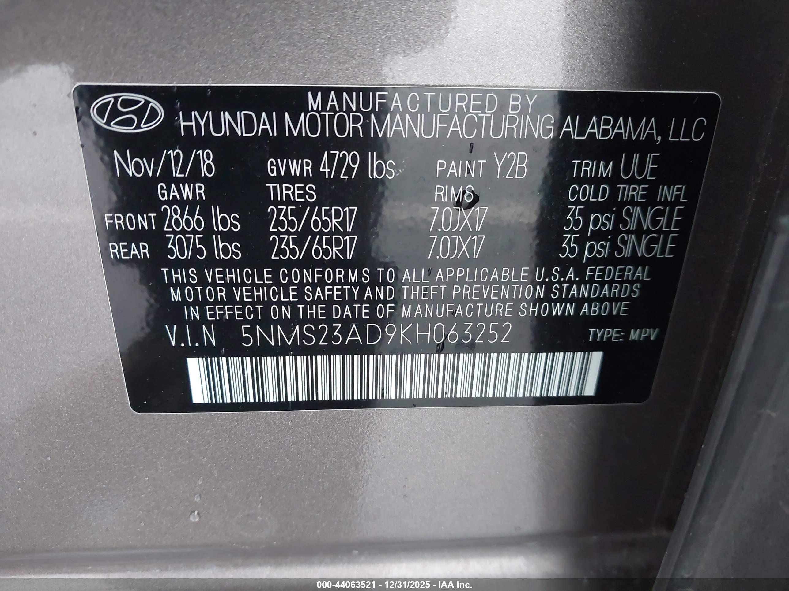 HYUNDAI SANTA image 9