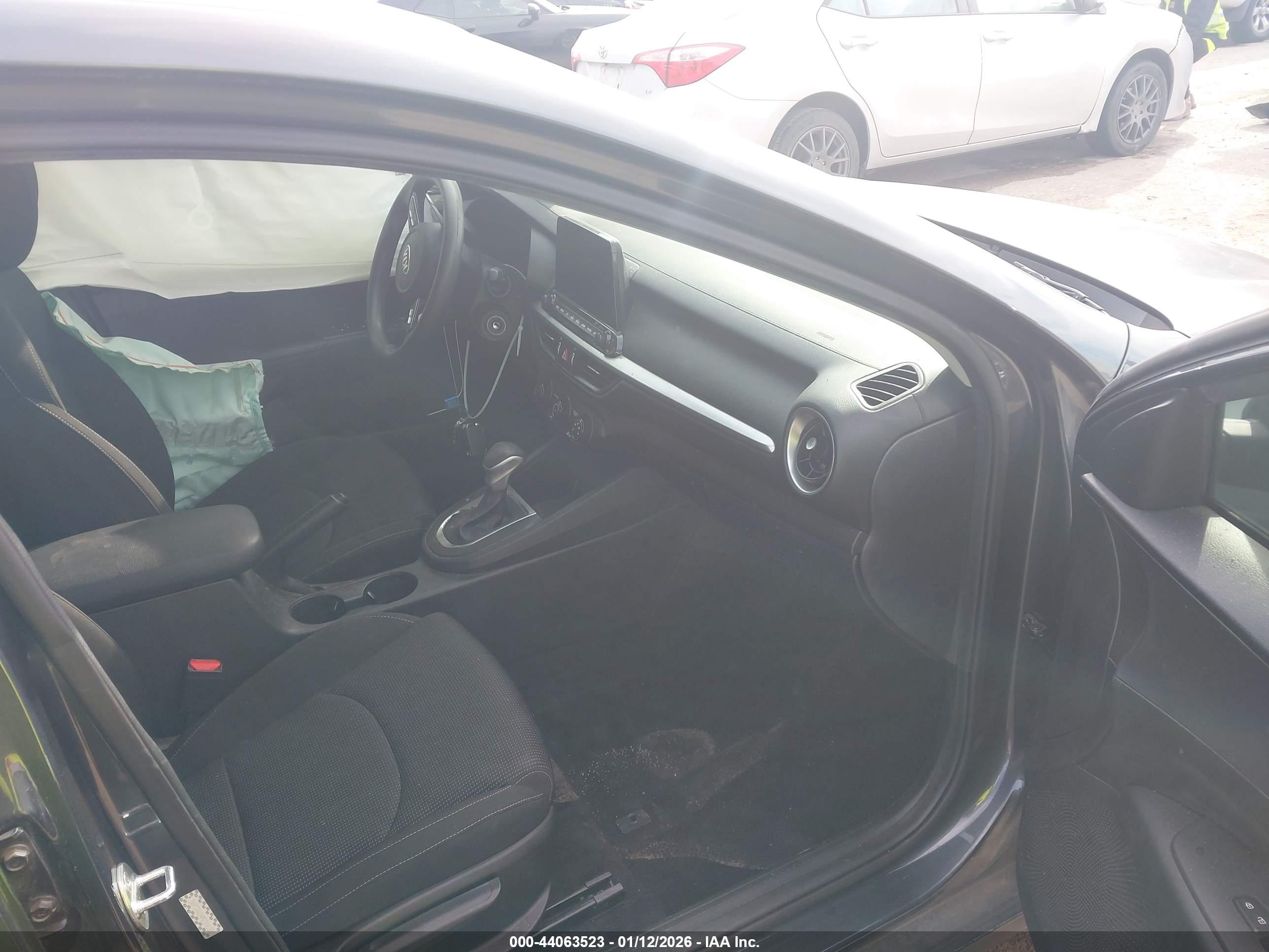 KIA FORTE image 5