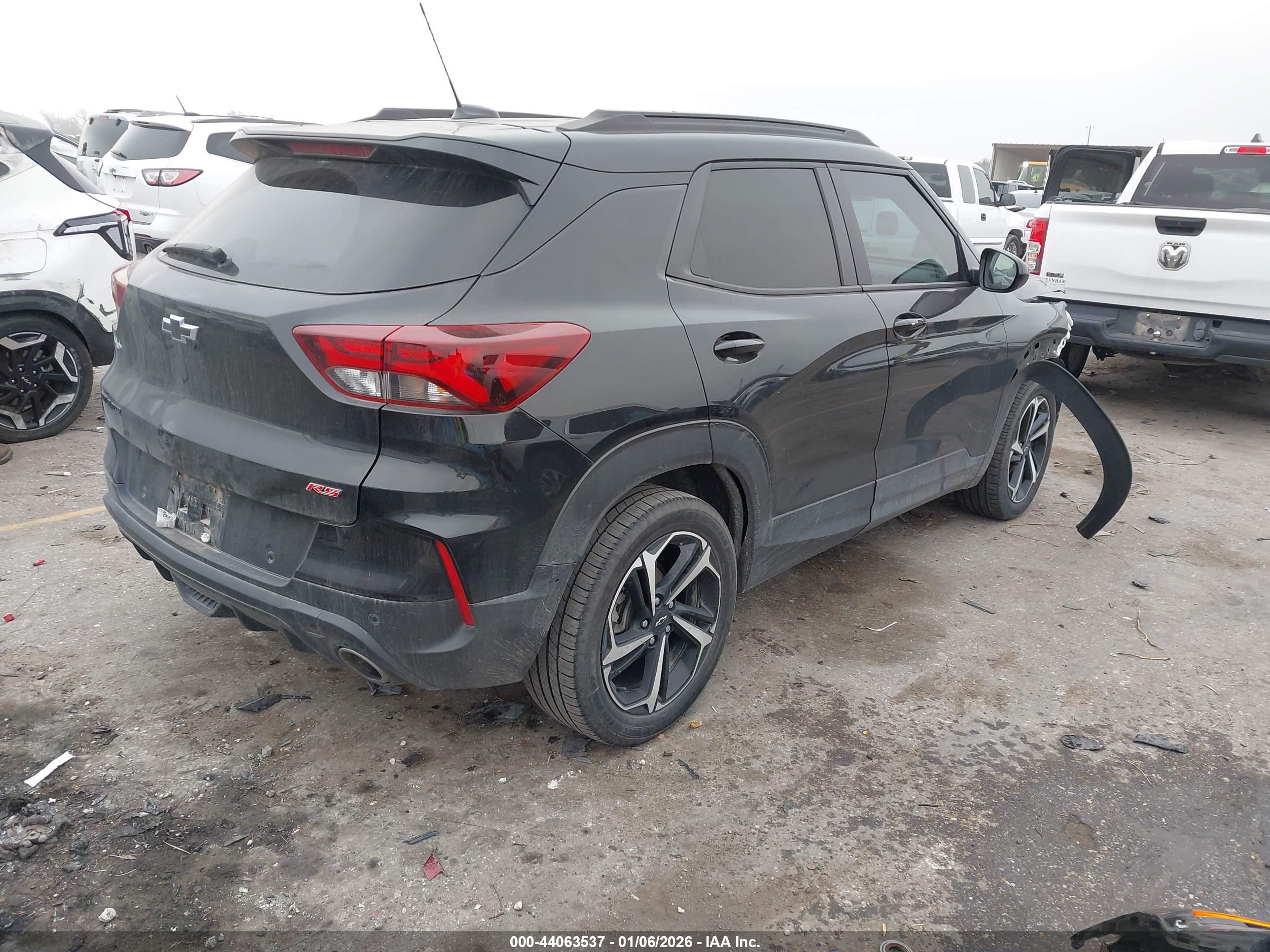 CHEVROLET TRAILBLAZER image 4