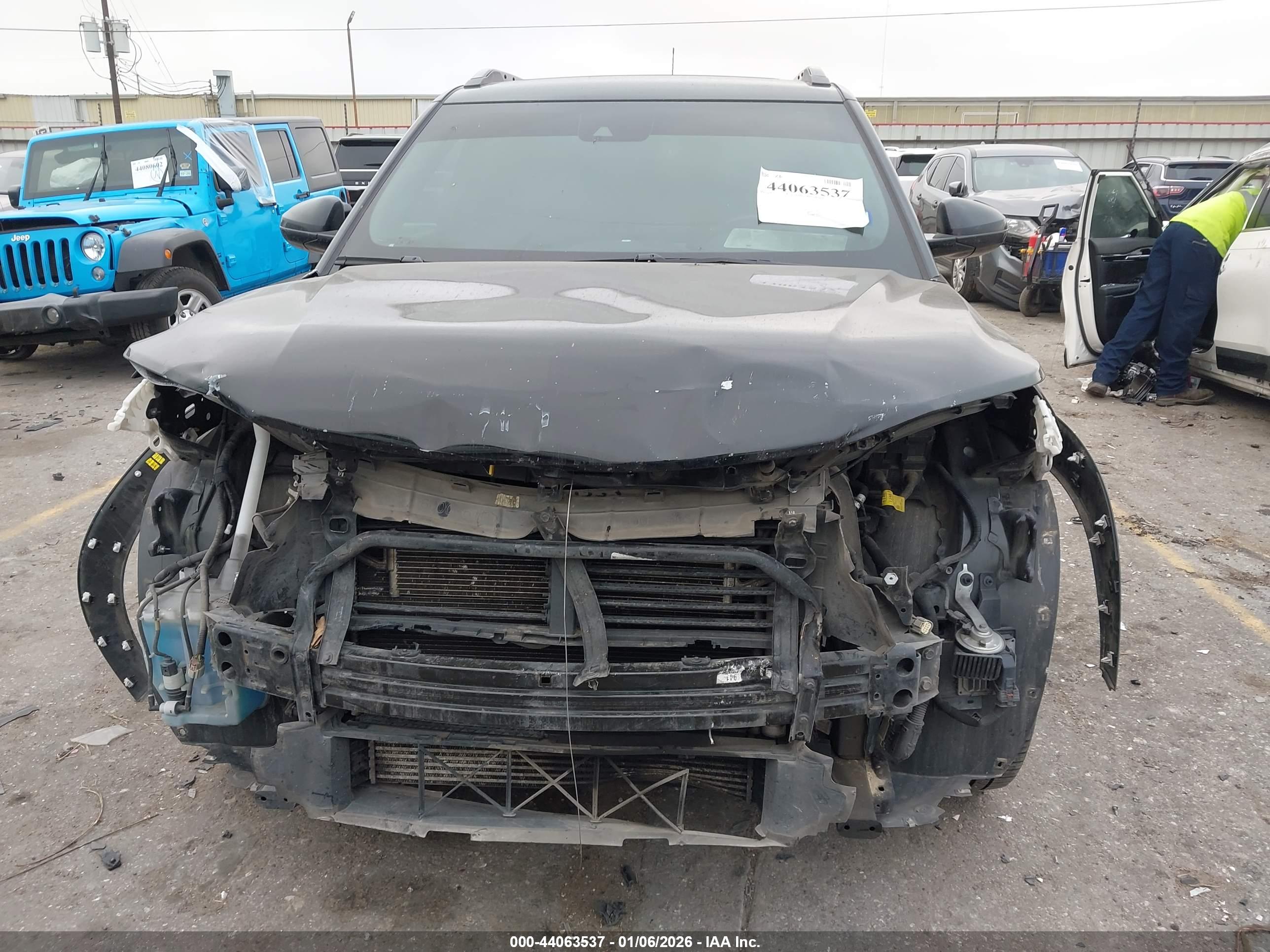 CHEVROLET TRAILBLAZER image 6