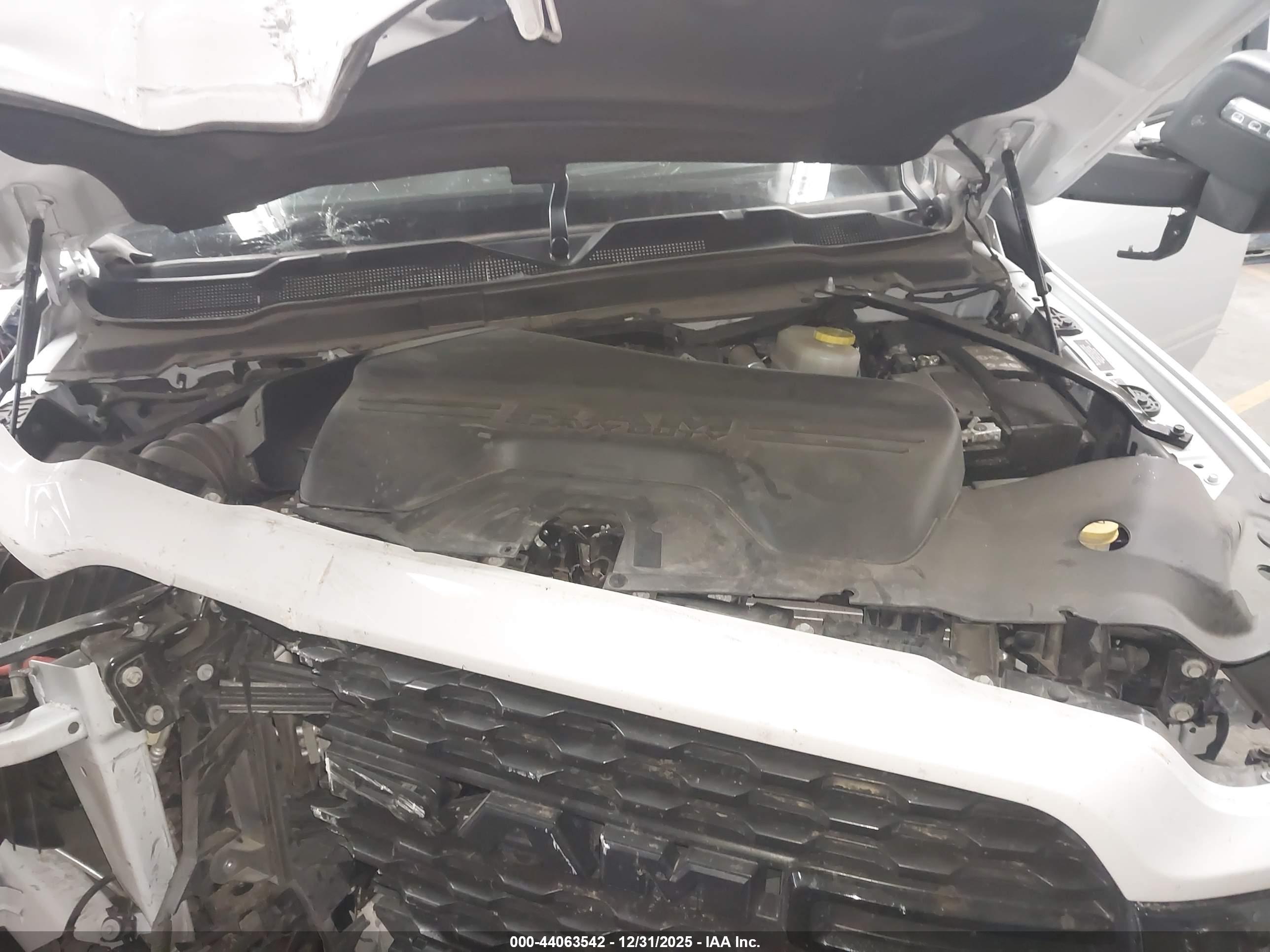 RAM 2500 image 10