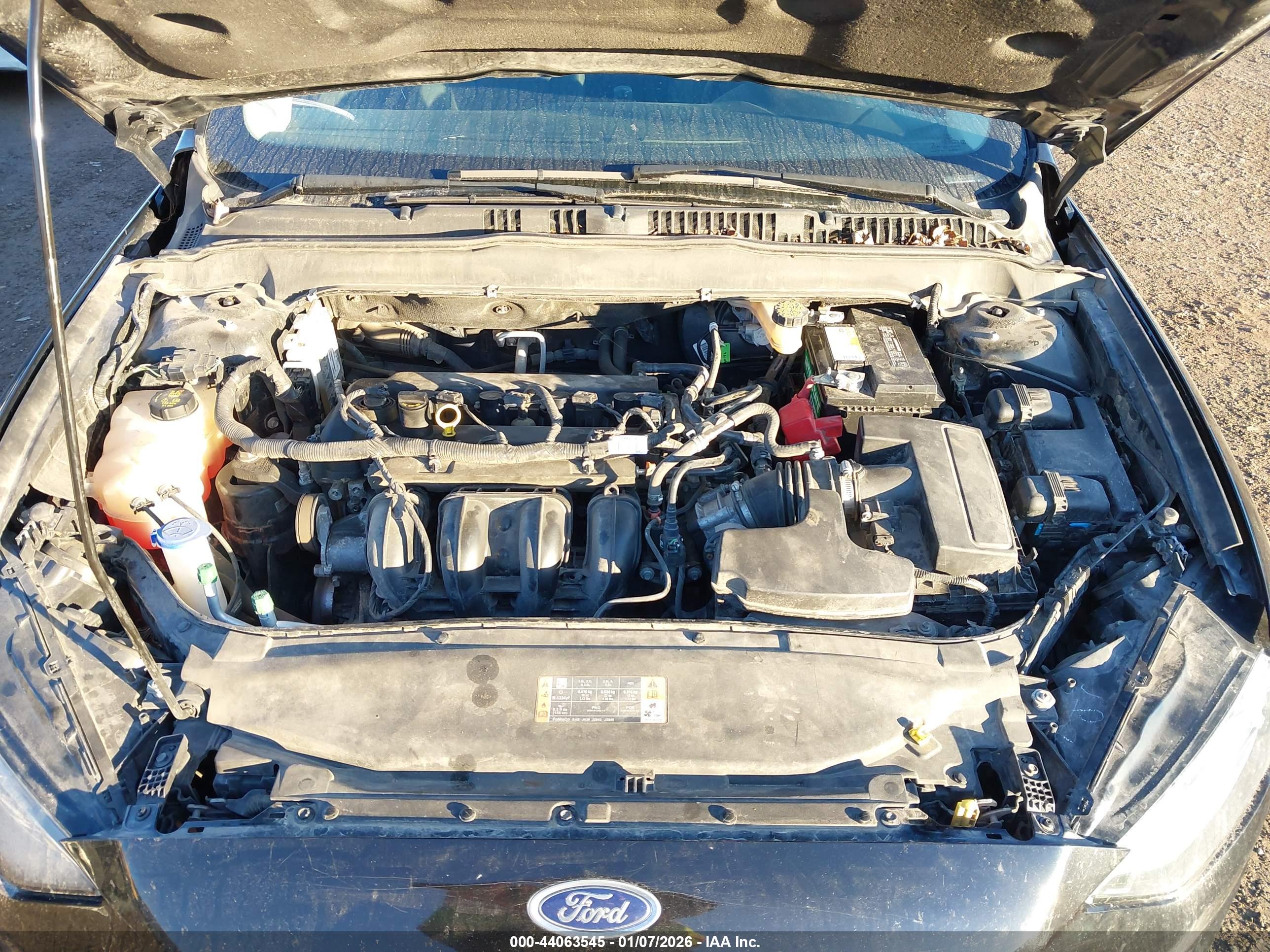 FORD FUSION image 10