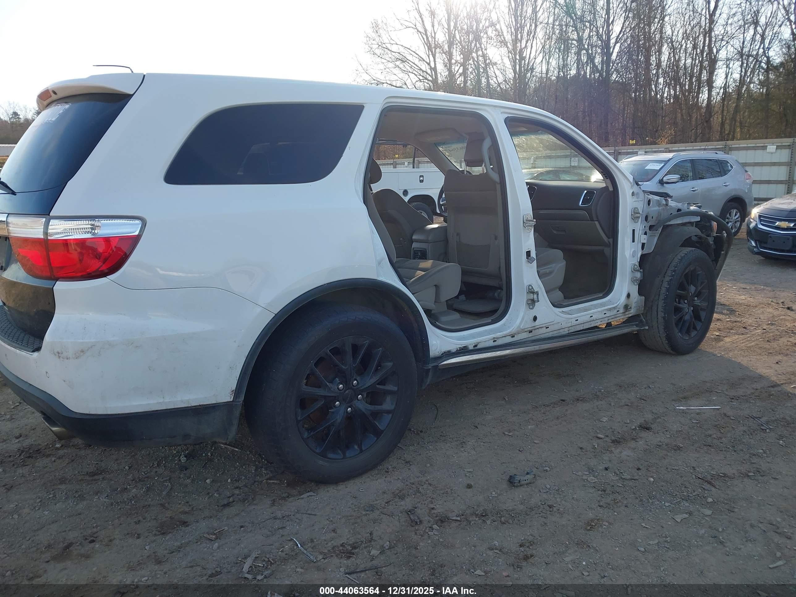 DODGE DURANGO image 4