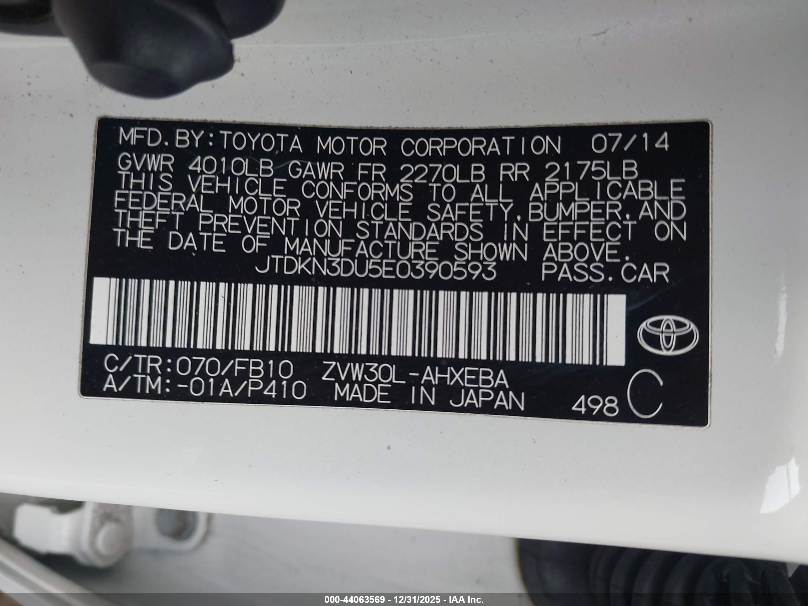 TOYOTA PRIUS image 9