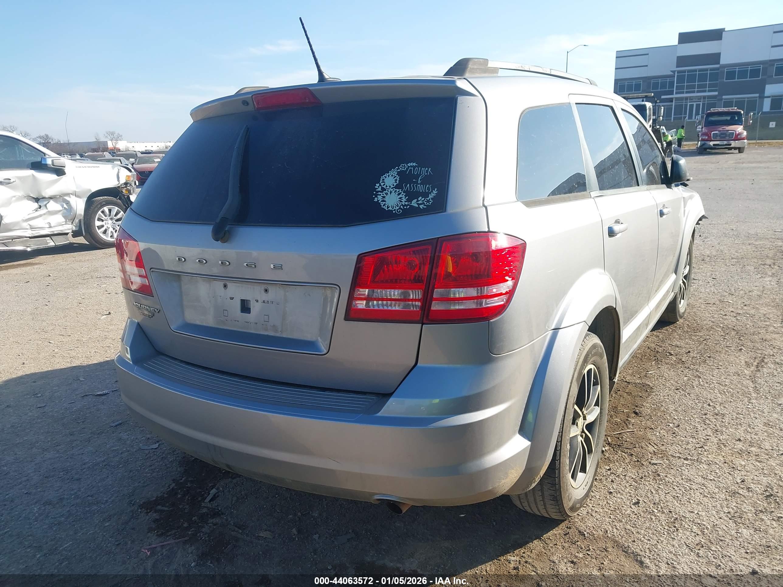 DODGE JOURNEY image 4