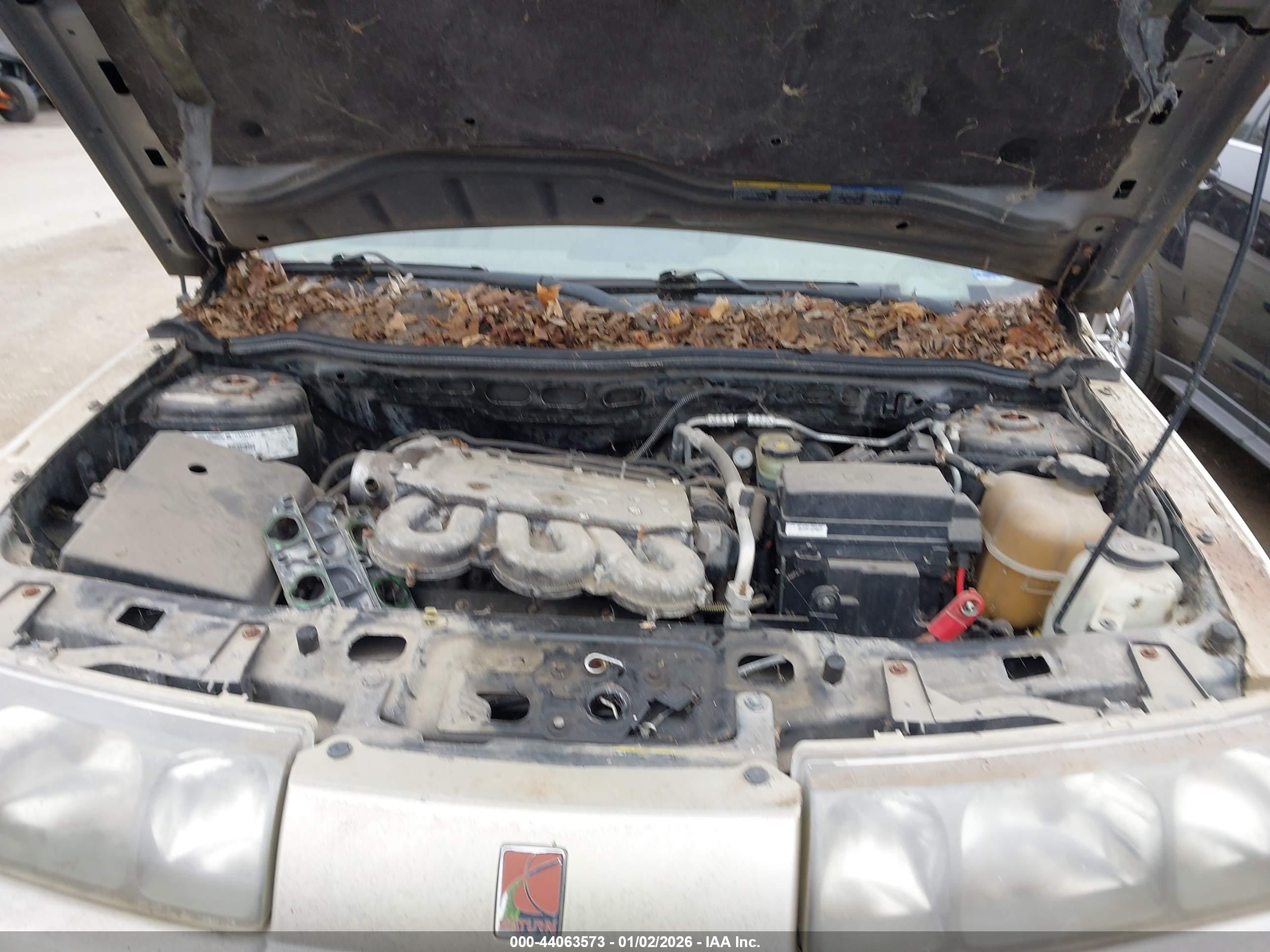 SATURN VUE image 10