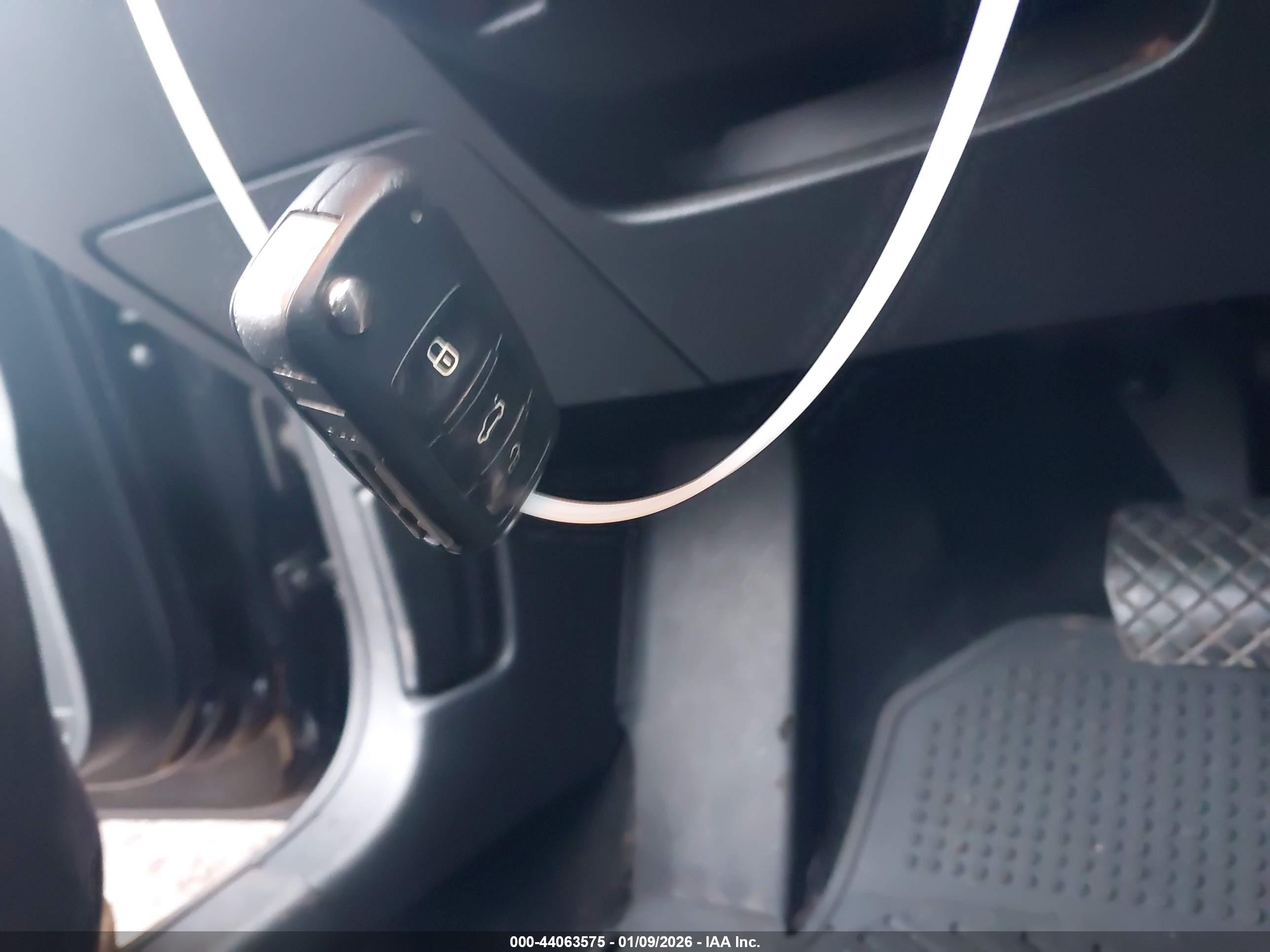 VOLKSWAGEN JETTA image 11