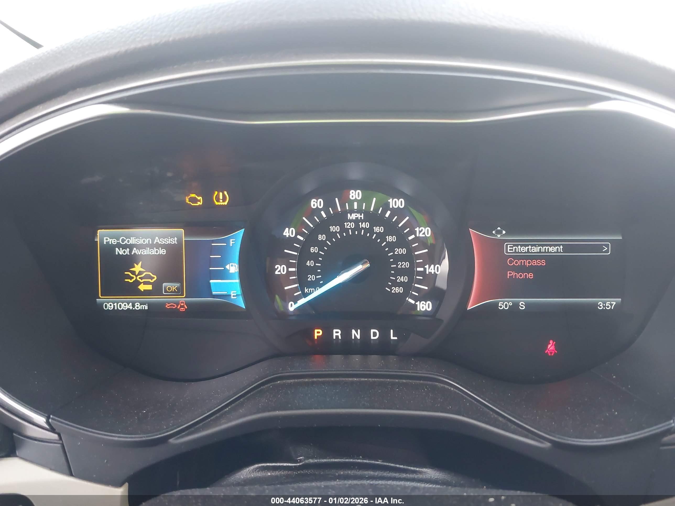 FORD FUSION image 7