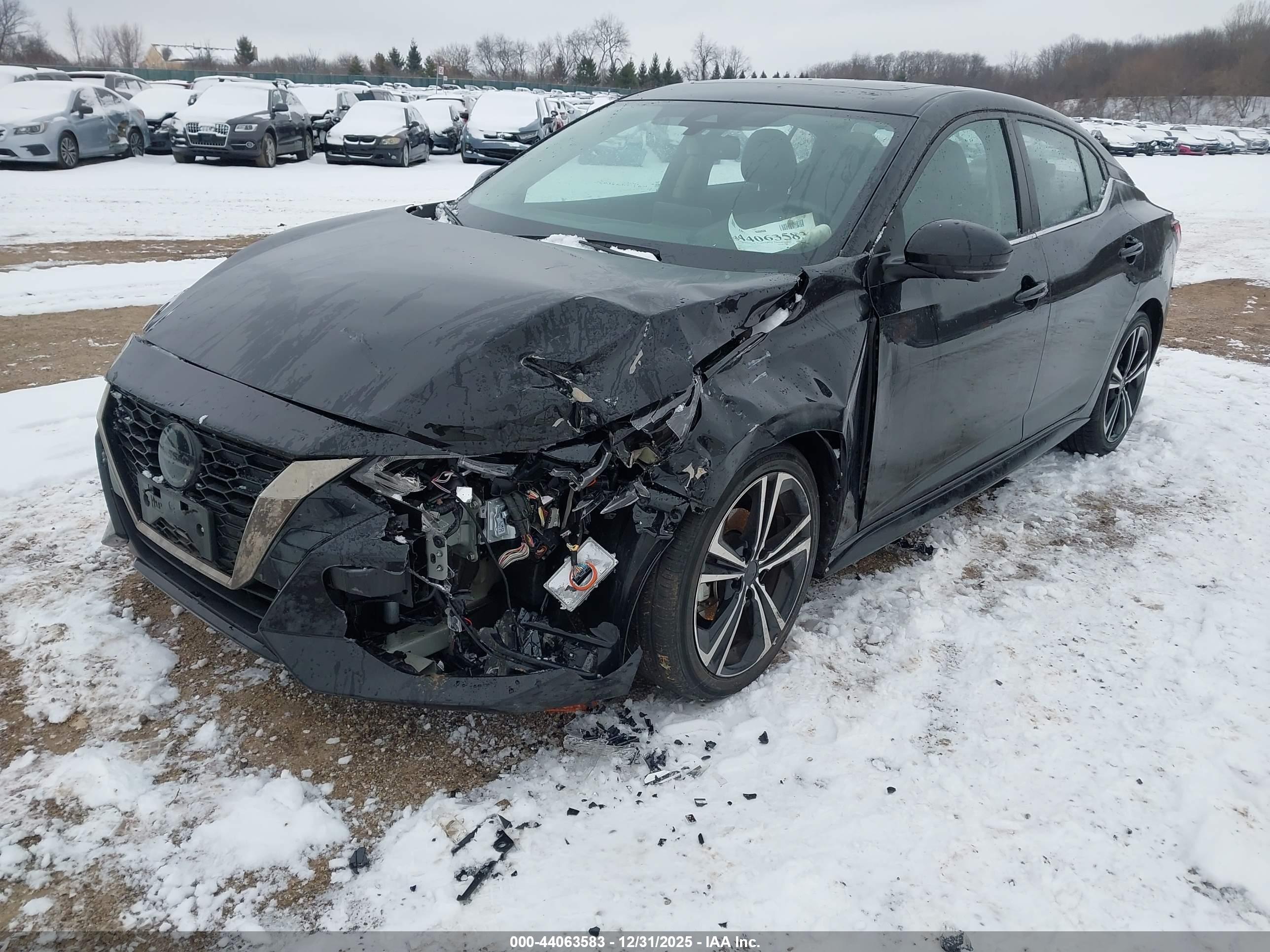 NISSAN SENTRA image 2