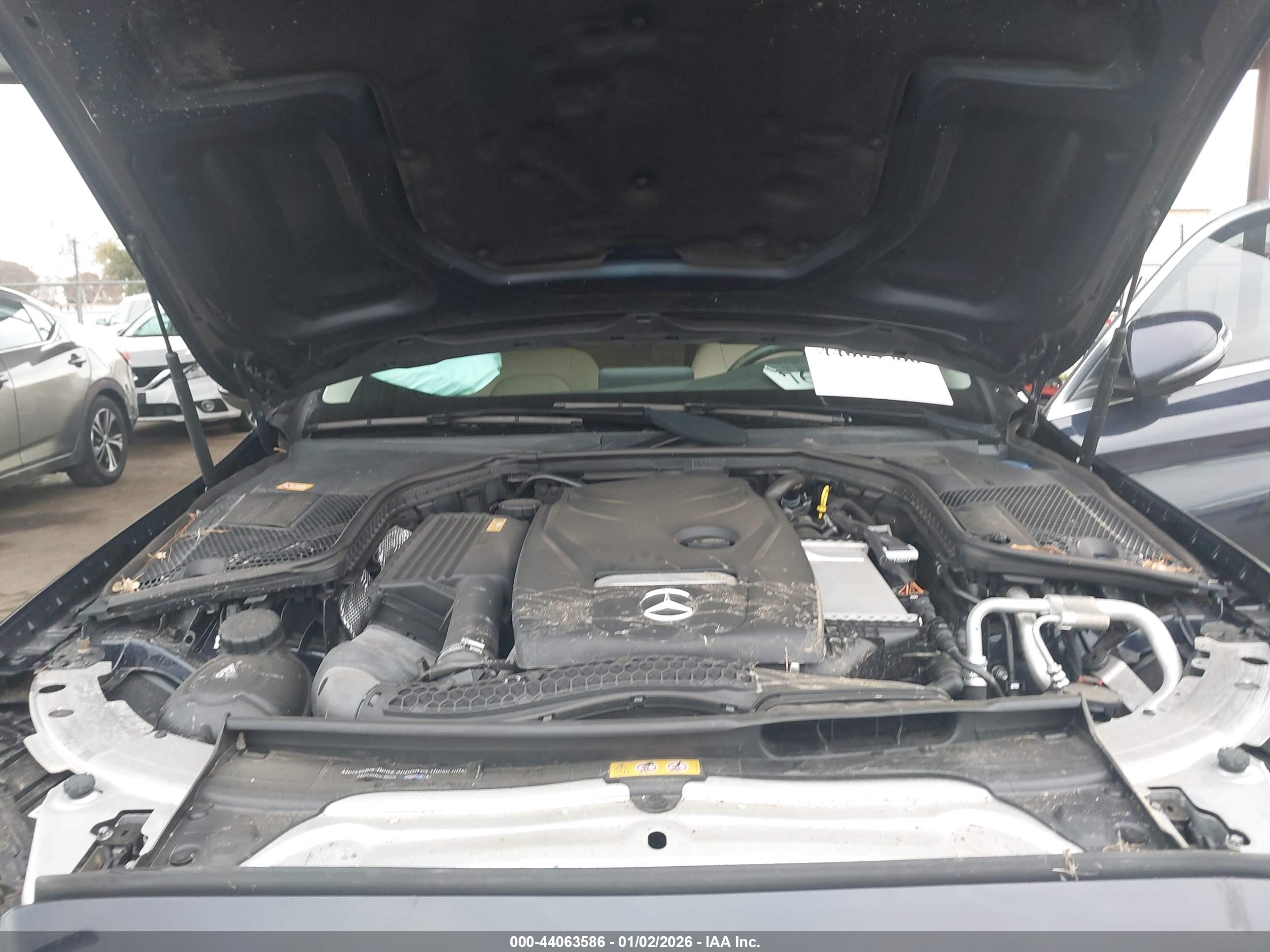 MERCEDES-BENZ C image 10