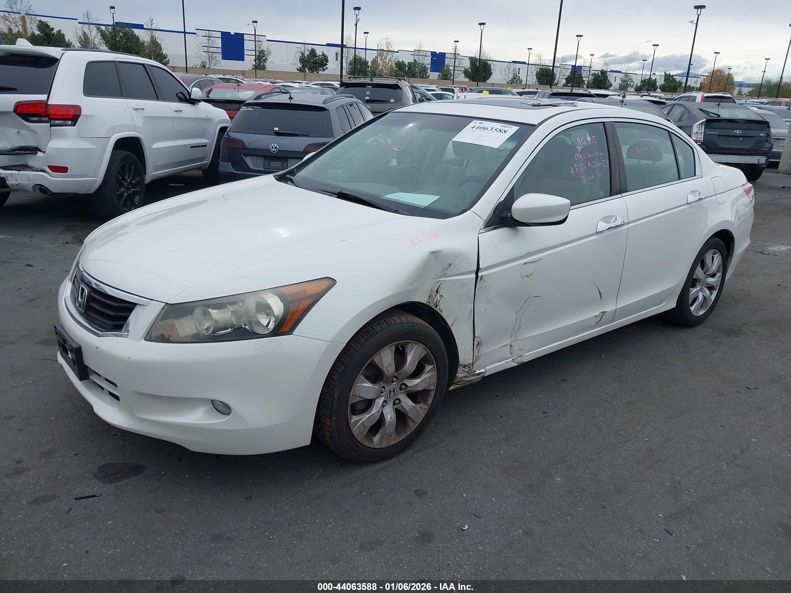 HONDA ACCORD image 2