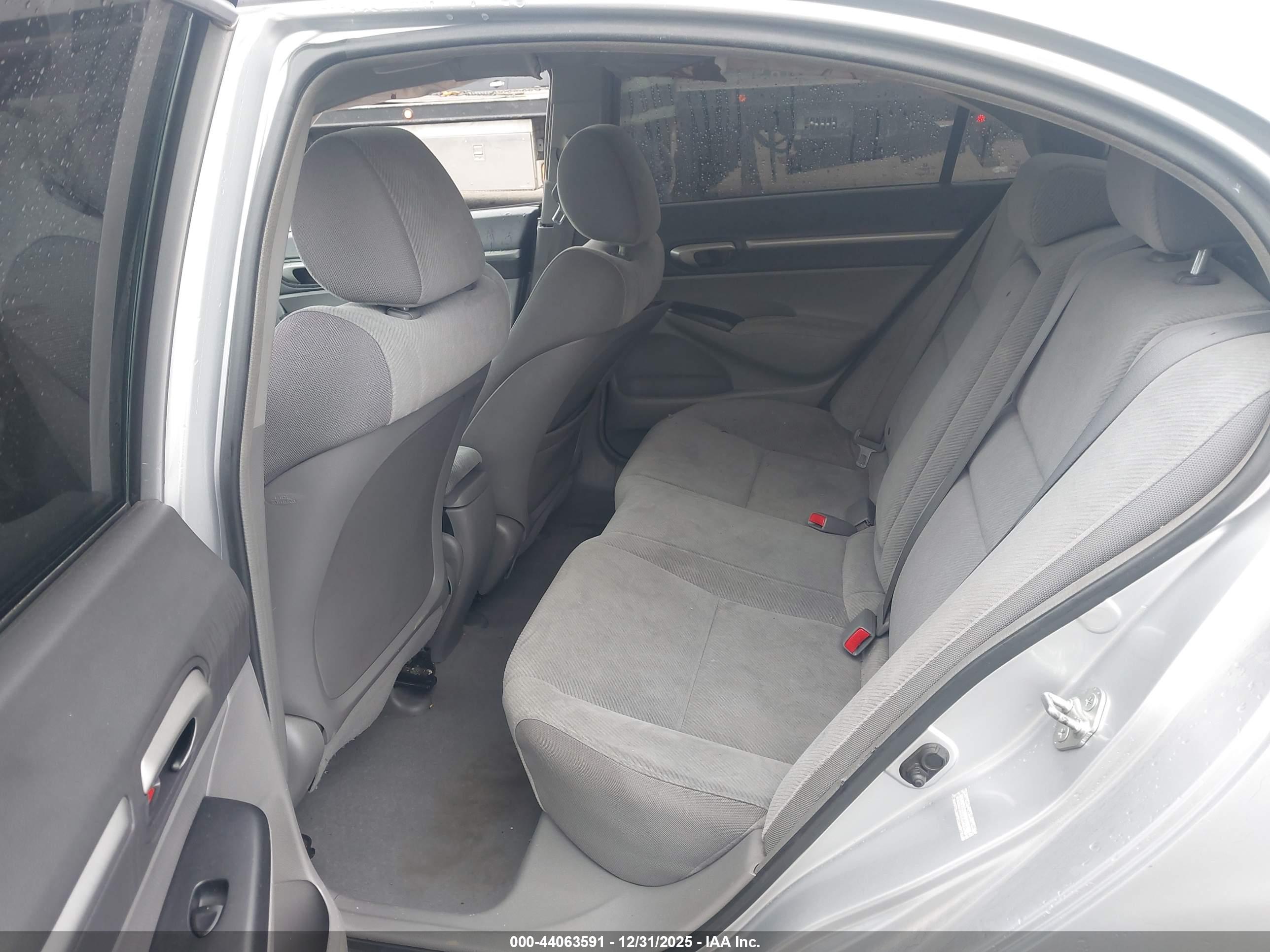 HONDA CIVIC image 8