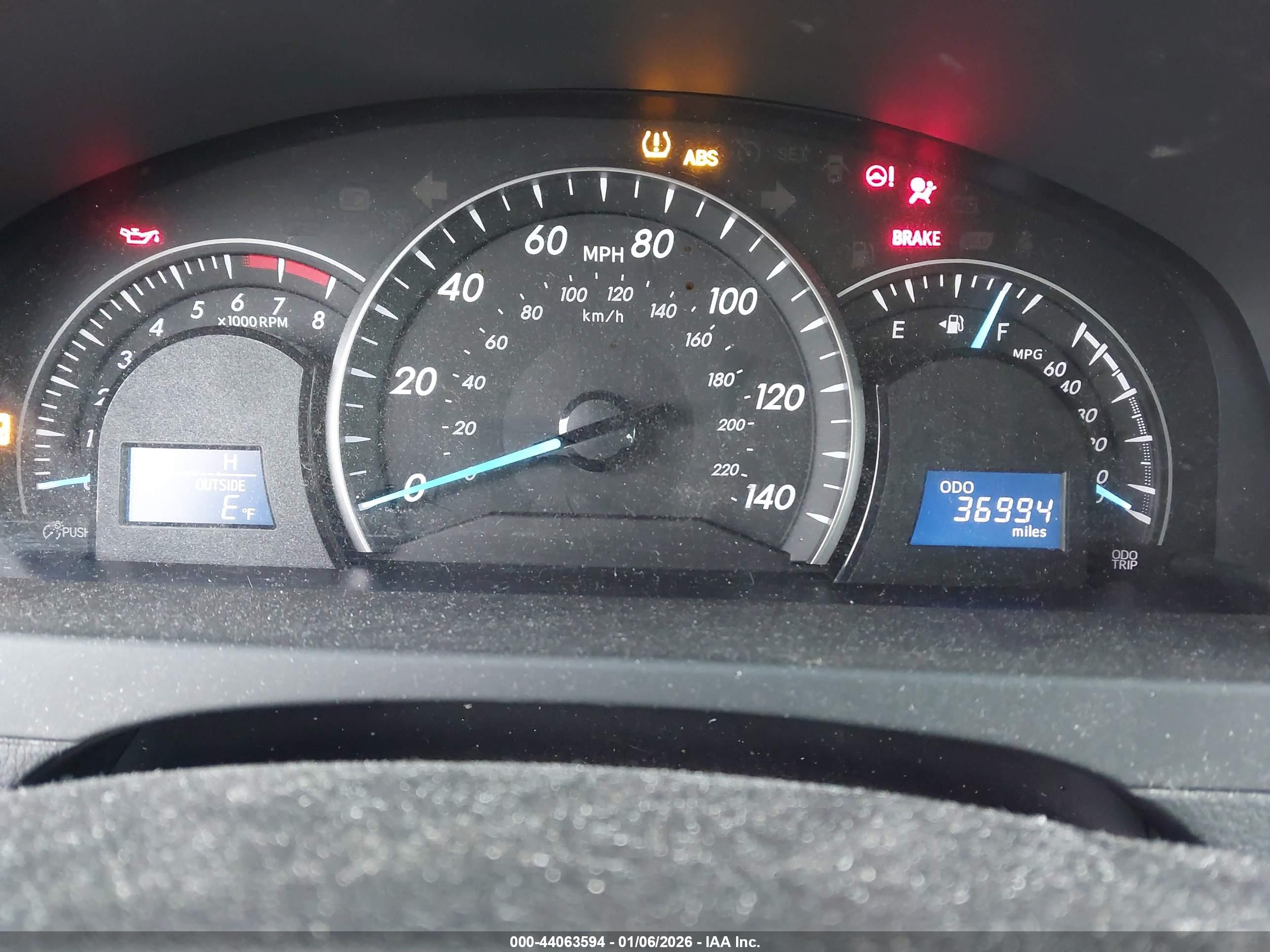 TOYOTA CAMRY image 7