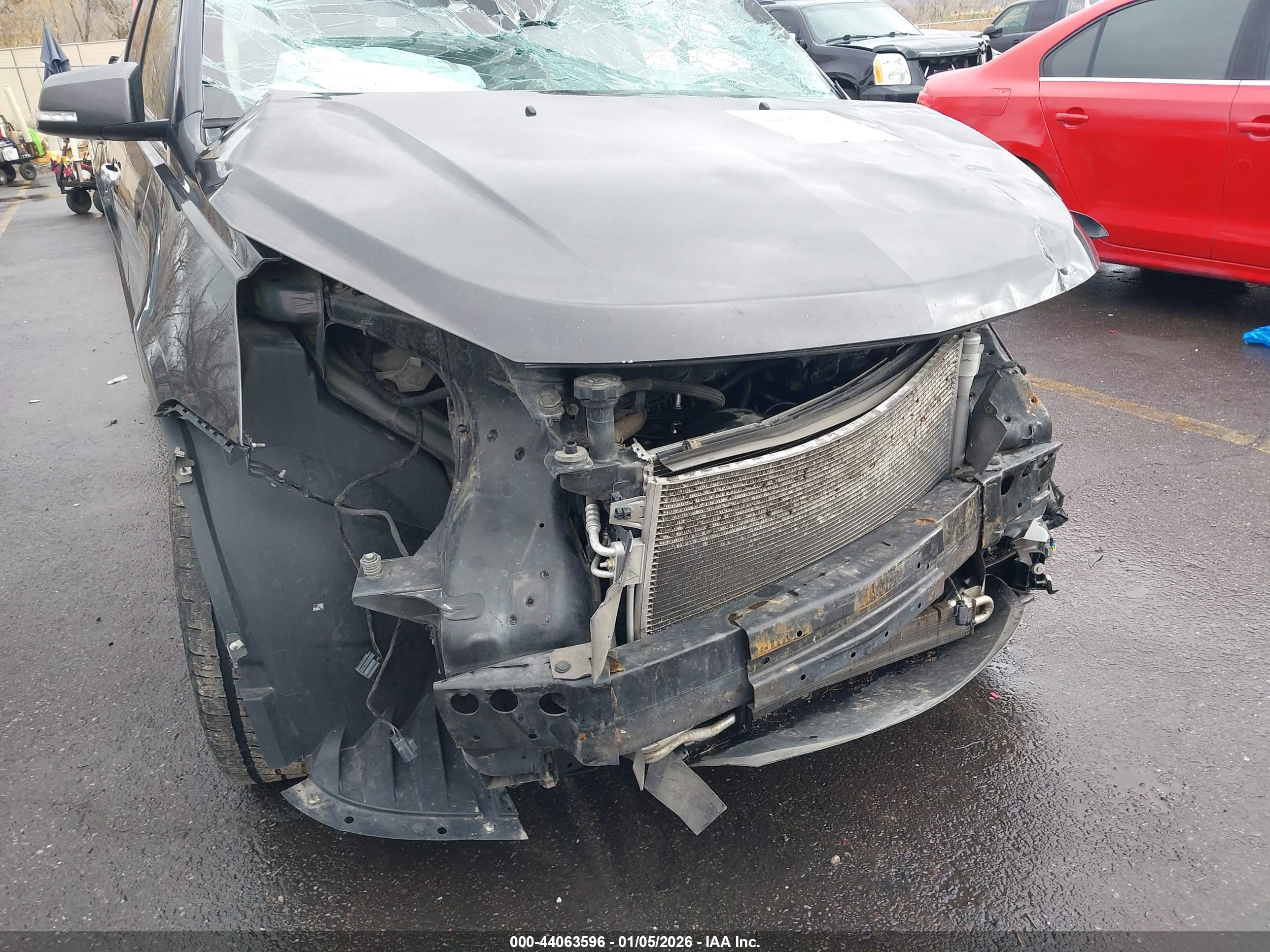 CHEVROLET TRAVERSE image 6