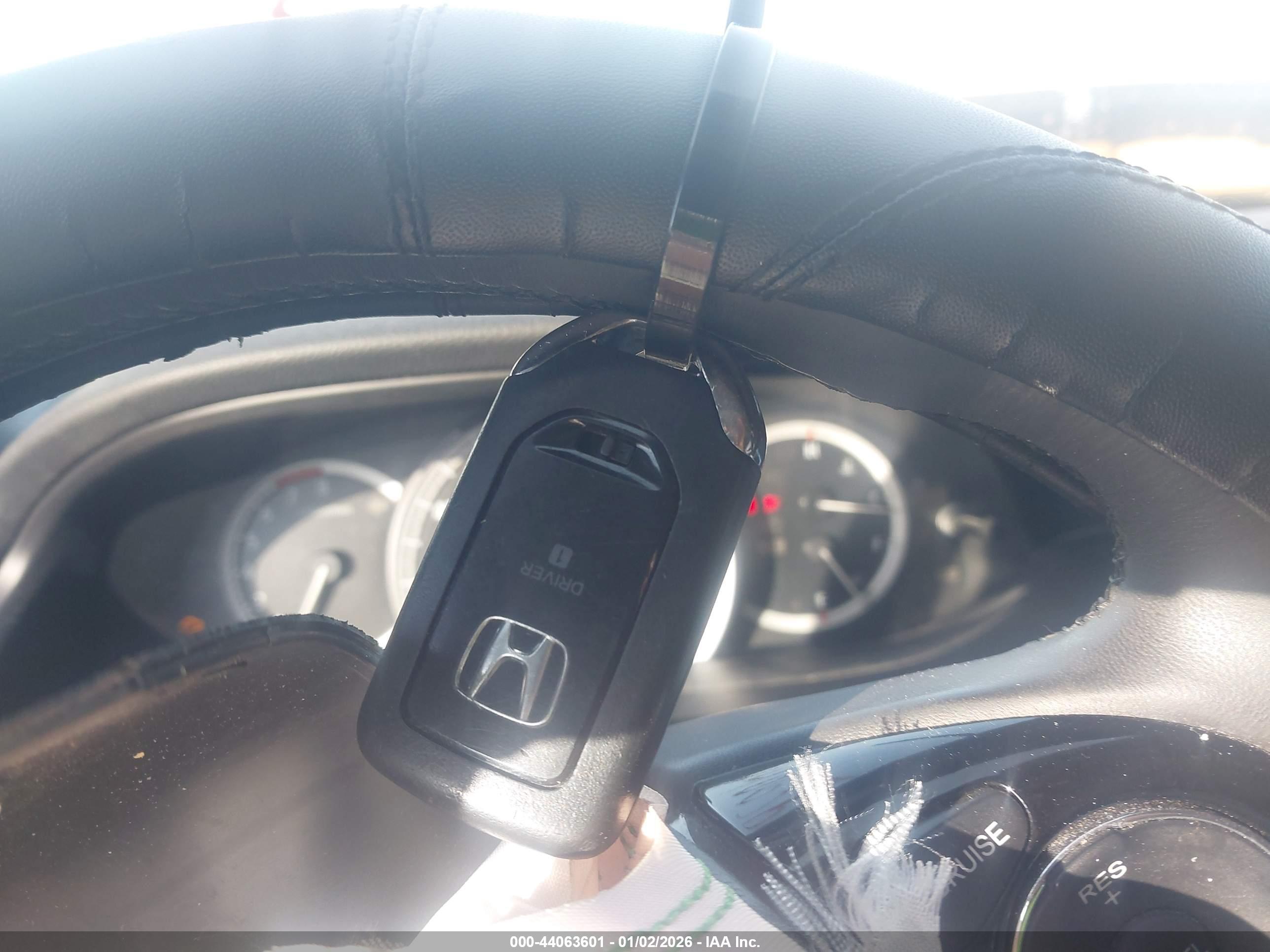 HONDA ACCORD image 11