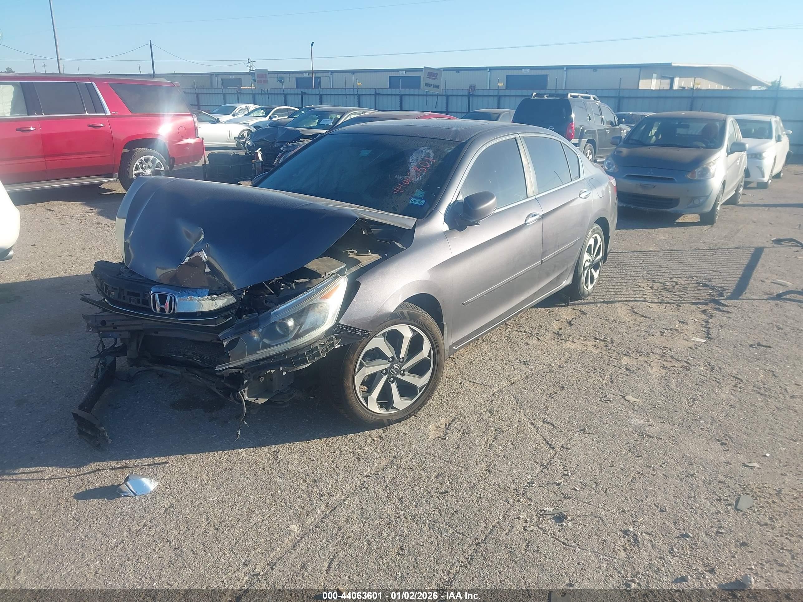HONDA ACCORD image 2