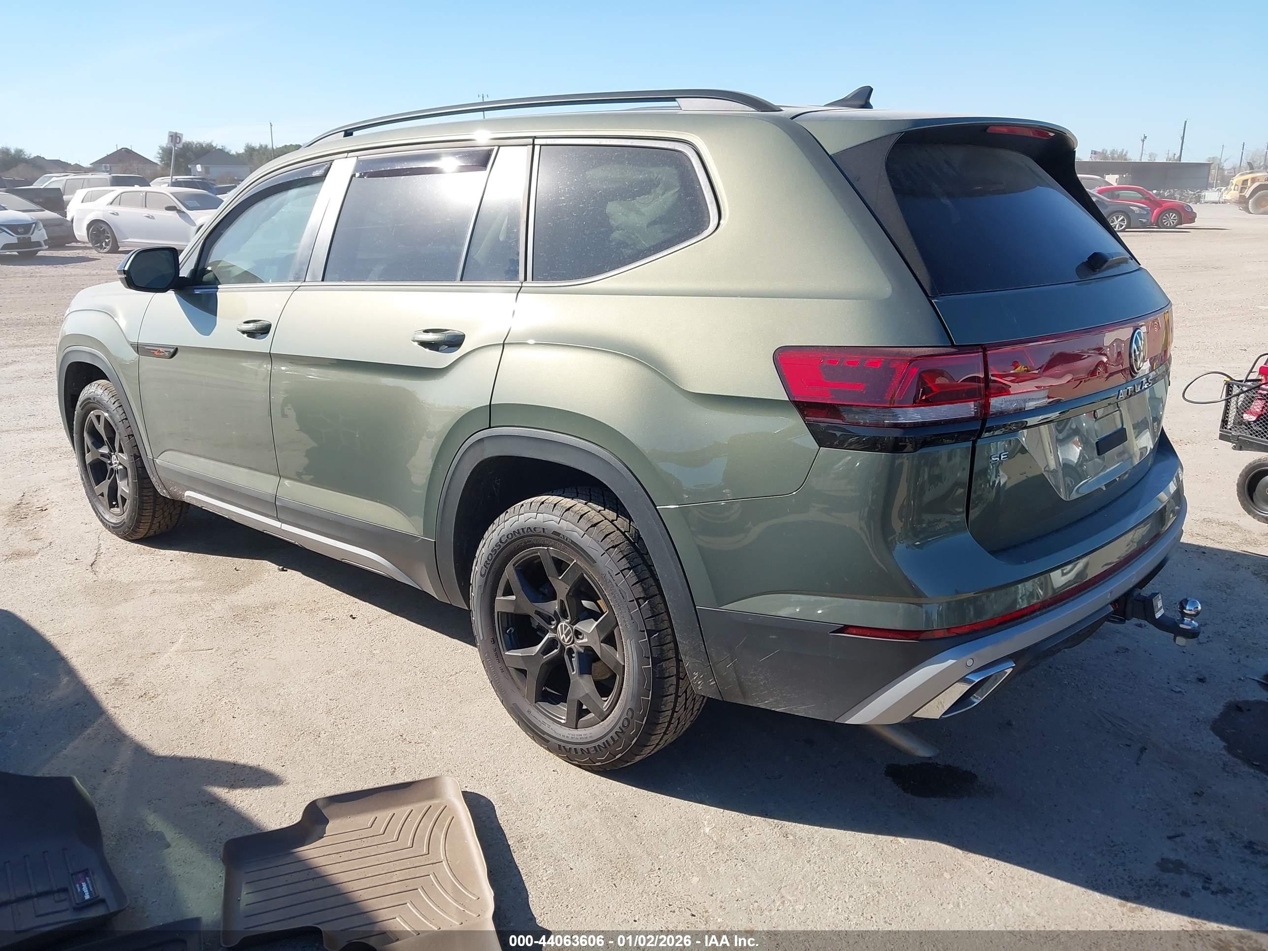 VOLKSWAGEN ATLAS image 3