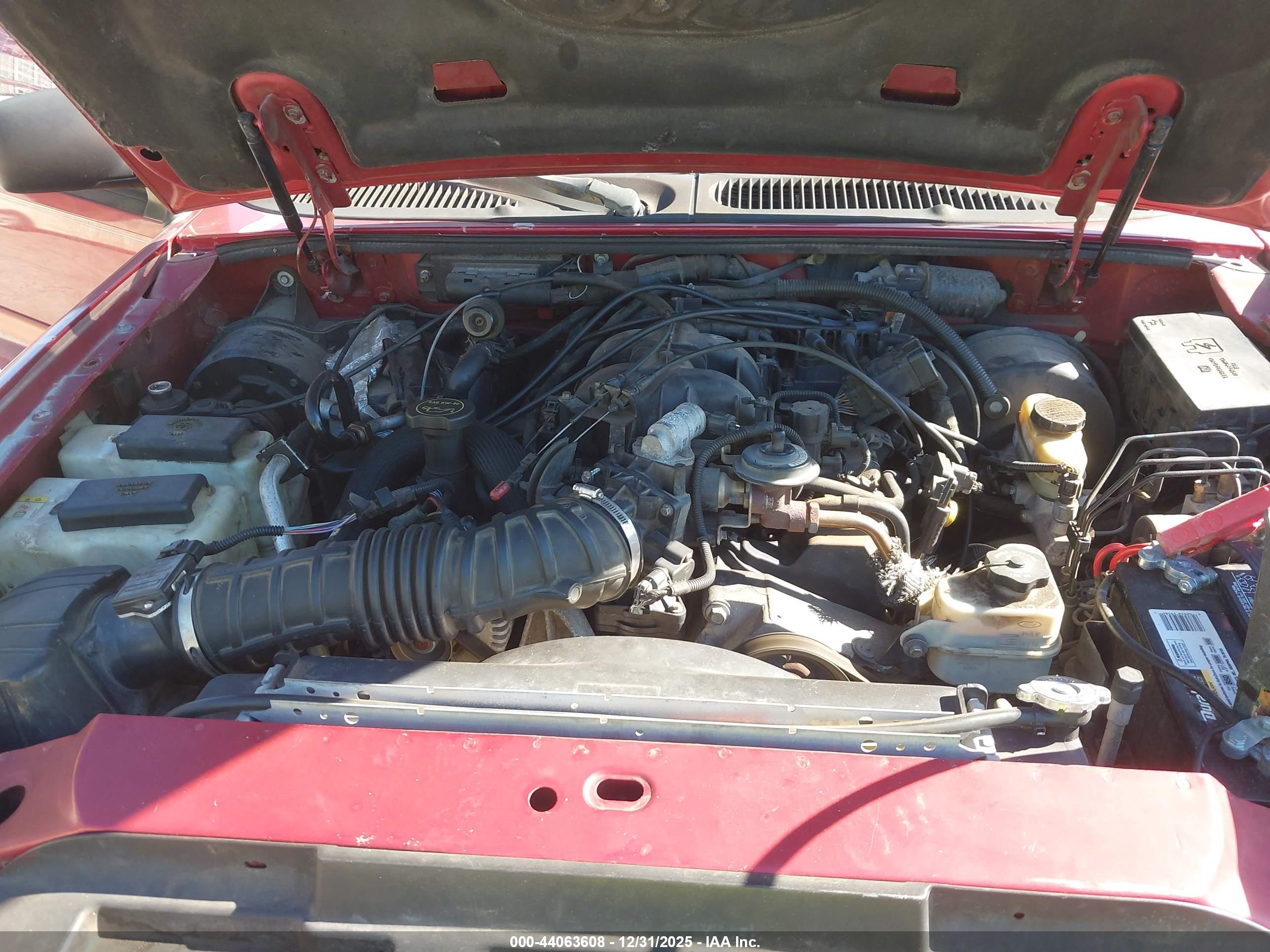 FORD EXPLORER image 10
