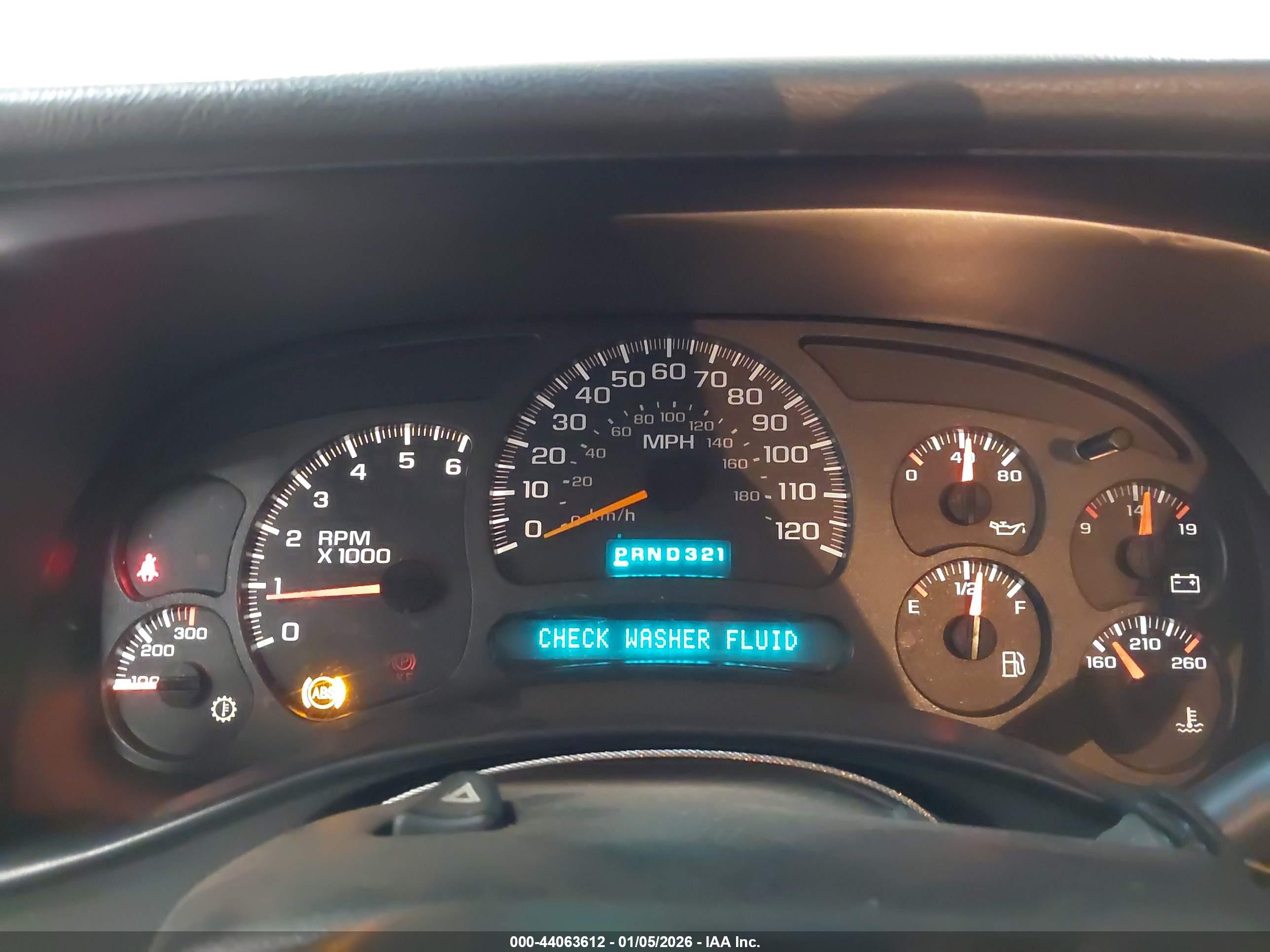 CHEVROLET SILVERADO image 7