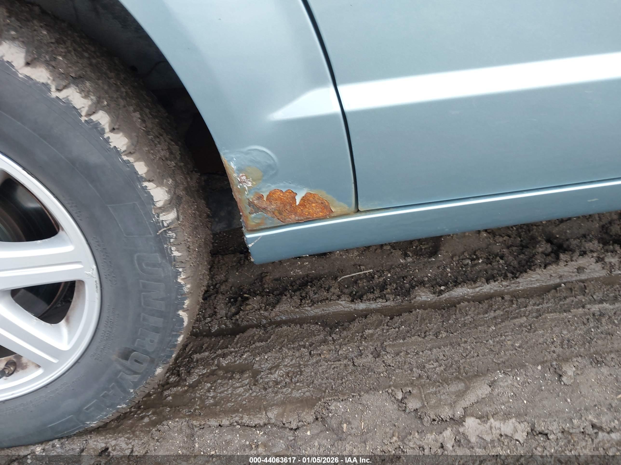 CHRYSLER TOWN image 6