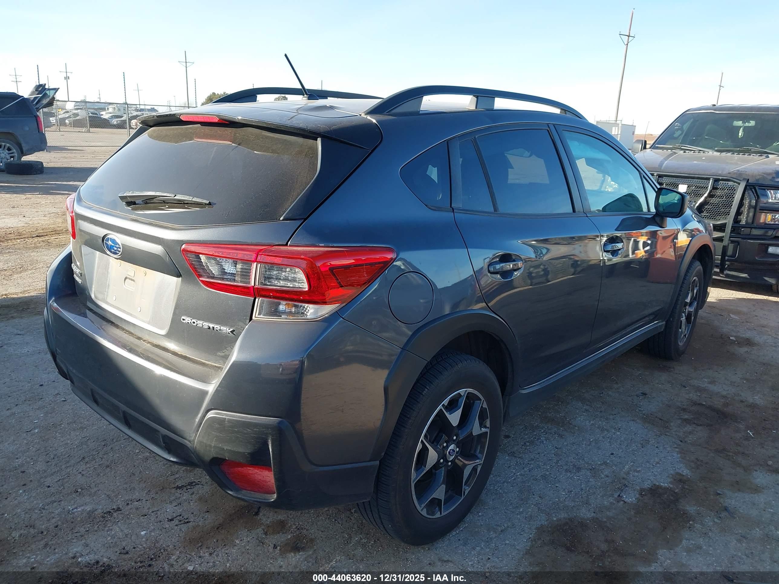 SUBARU CROSSTREK image 4