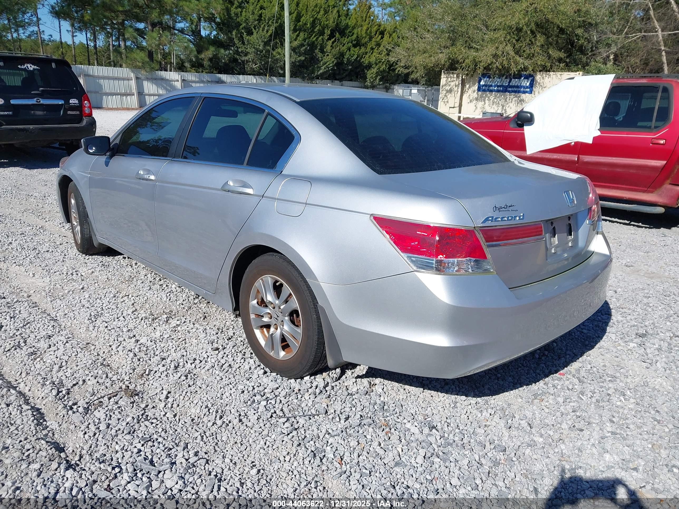 HONDA ACCORD image 3