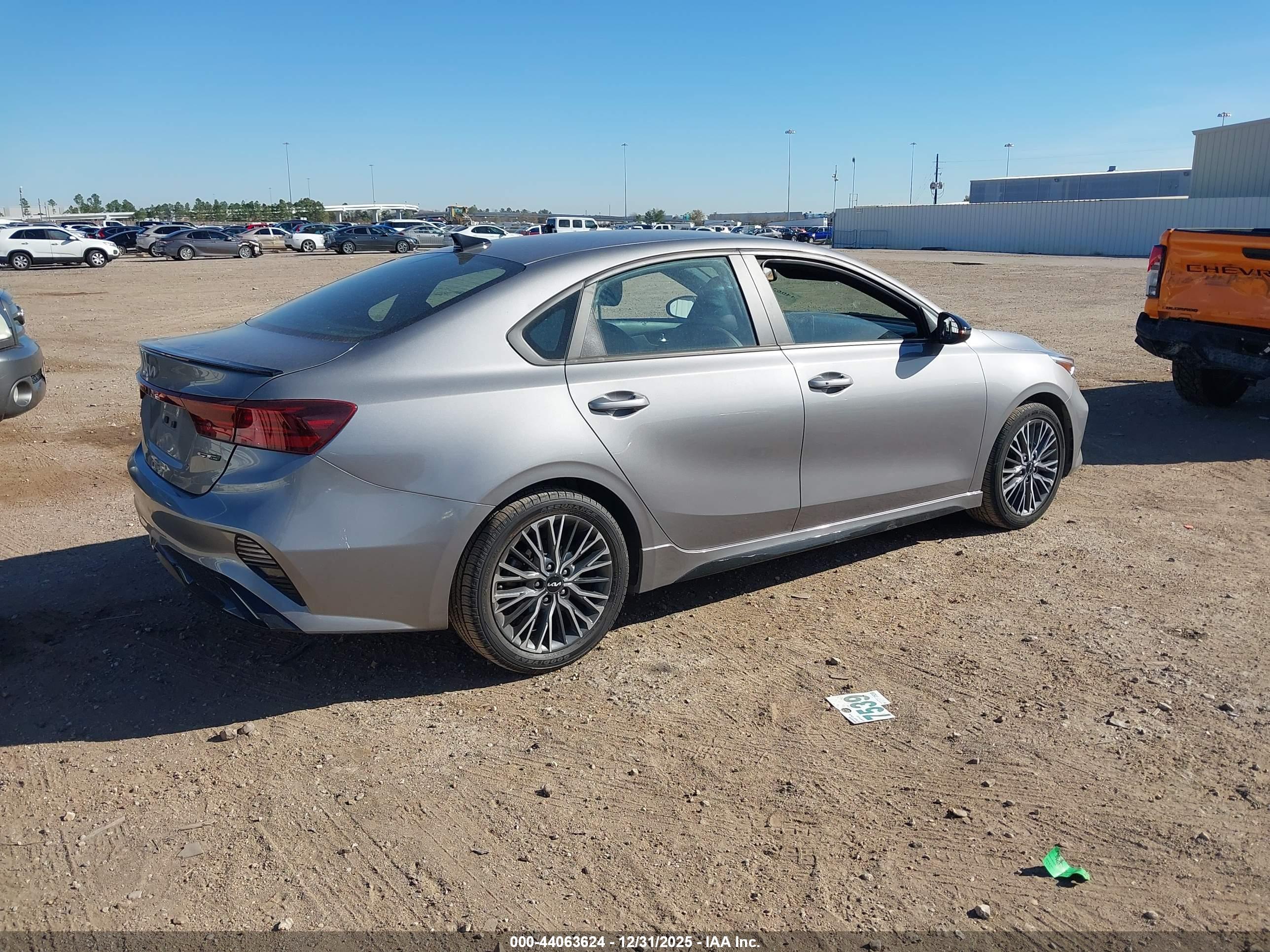 KIA FORTE image 4