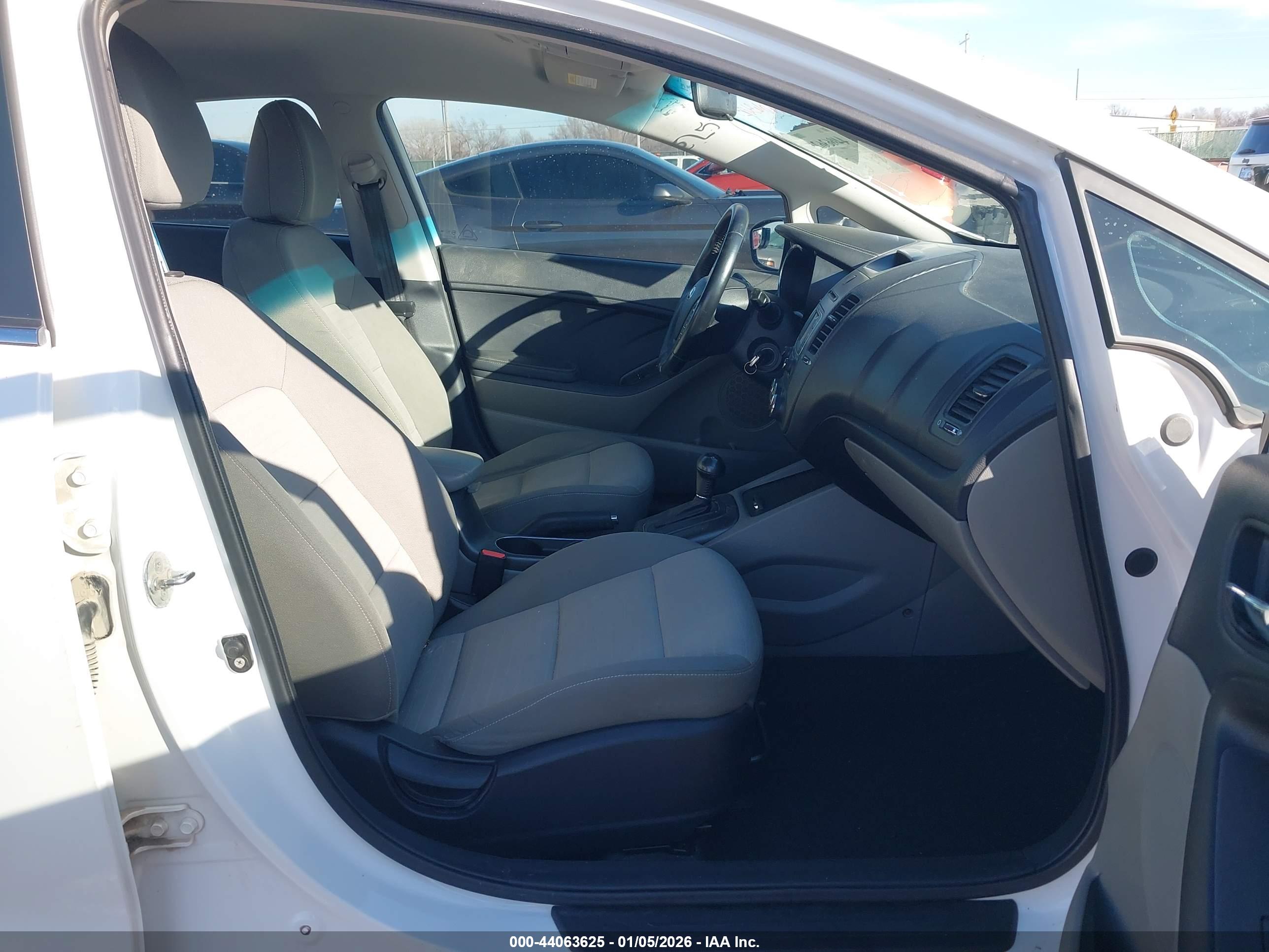 KIA FORTE image 5