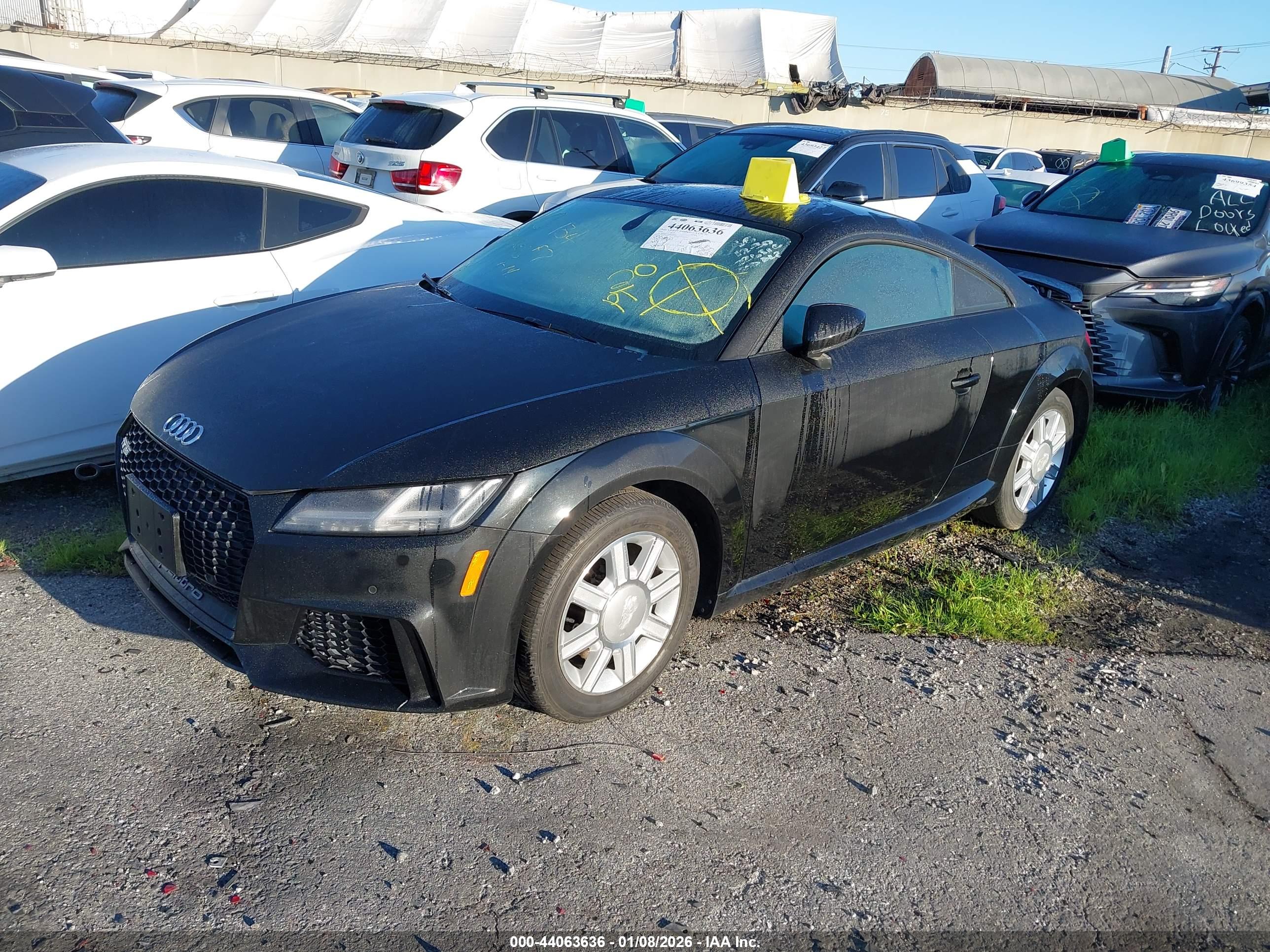 AUDI TT image 2