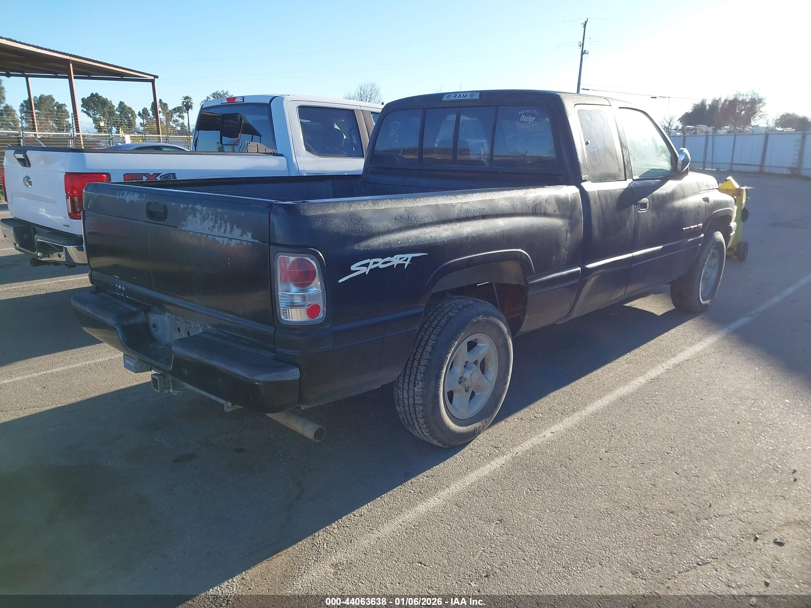DODGE RAM image 4