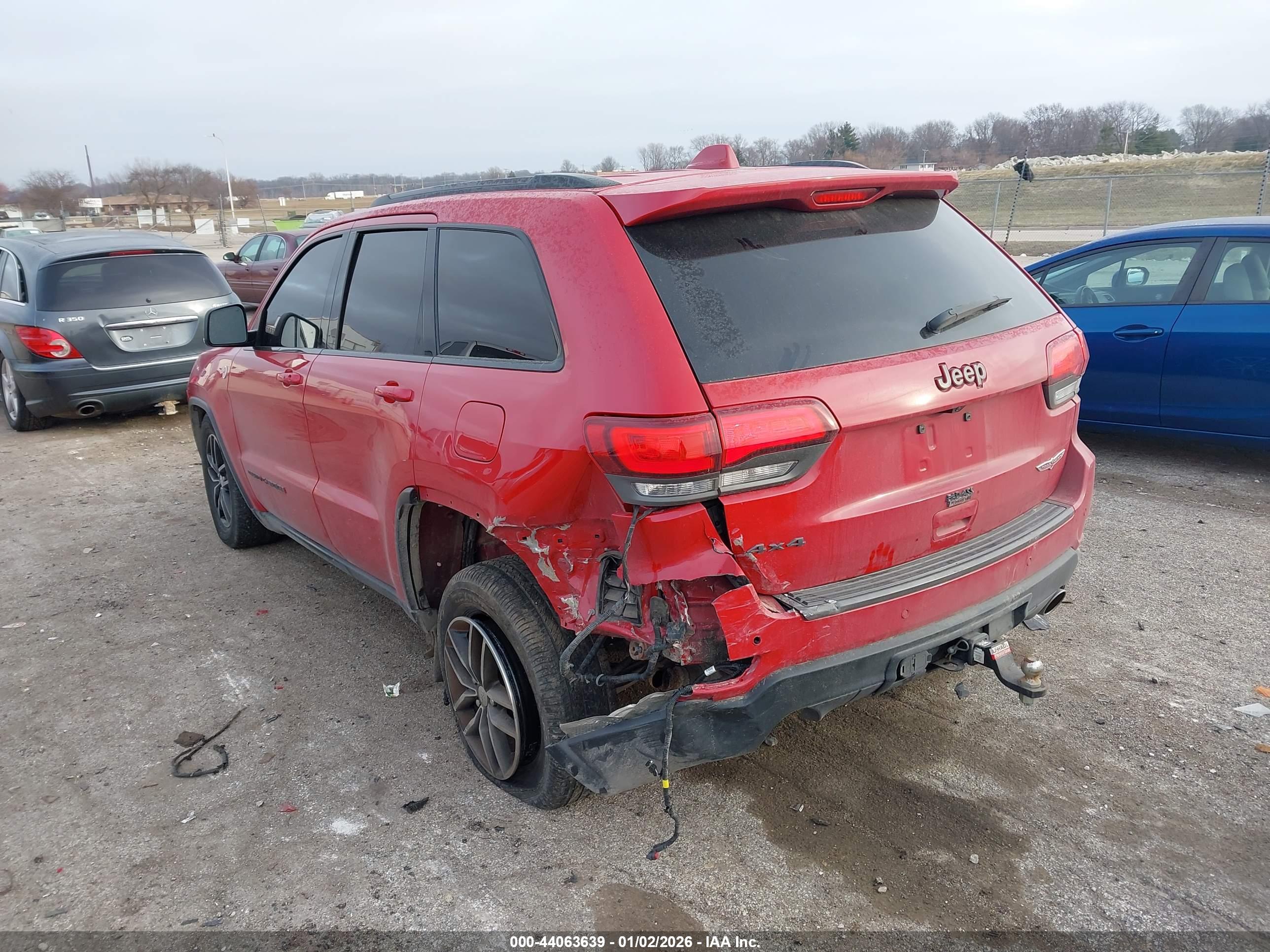 JEEP GRAND image 3