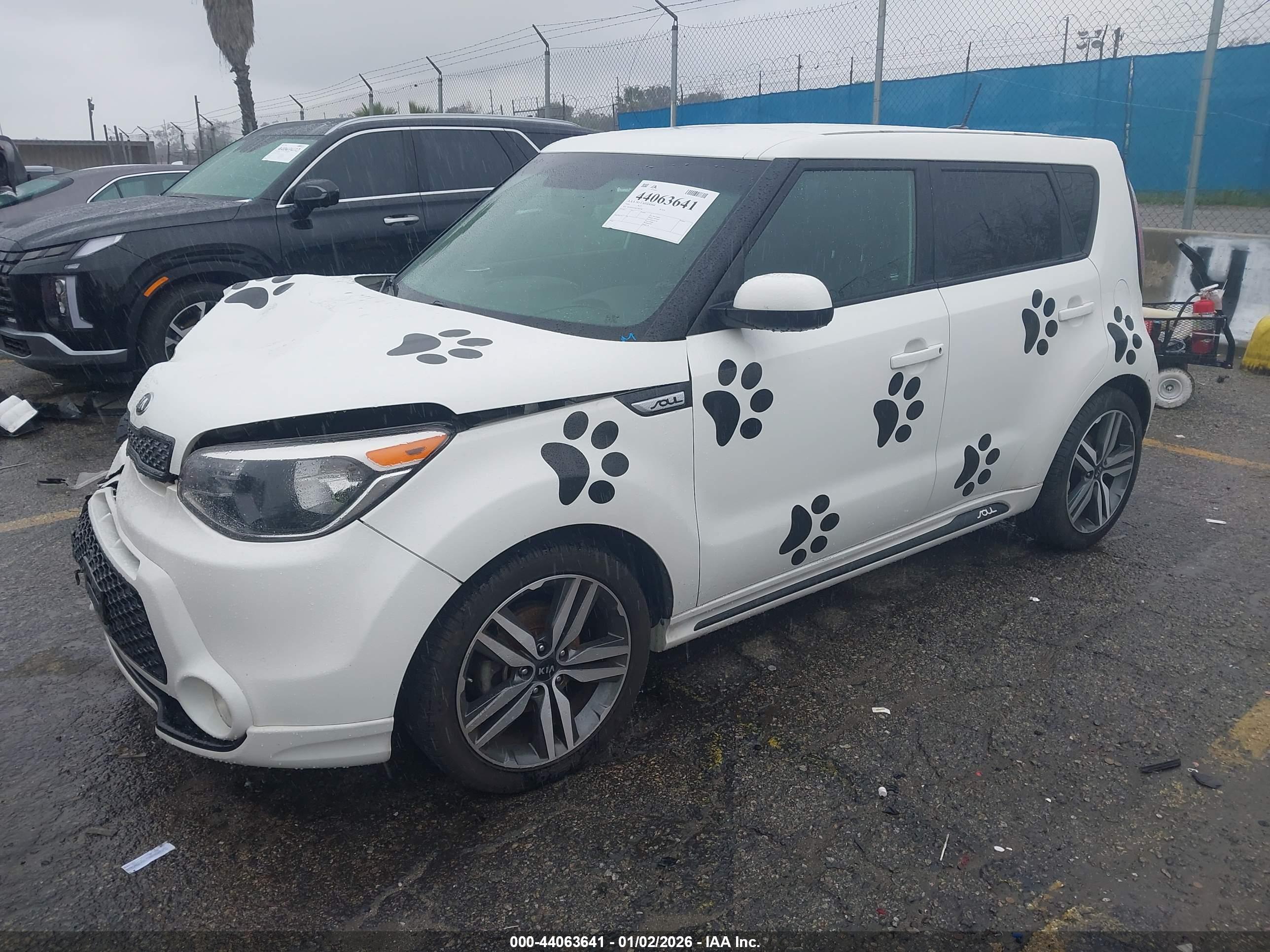 KIA SOUL image 2