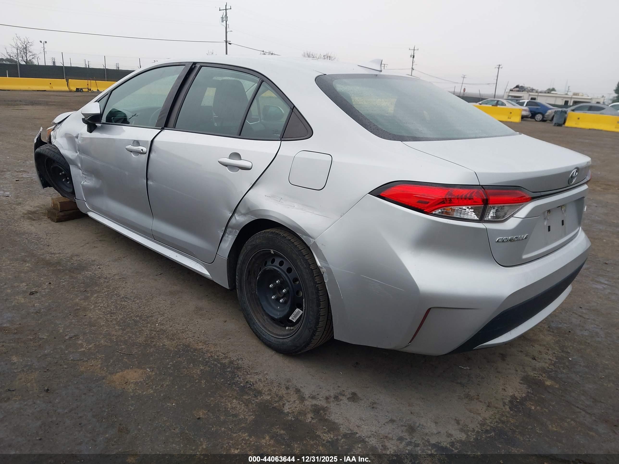TOYOTA COROLLA image 3