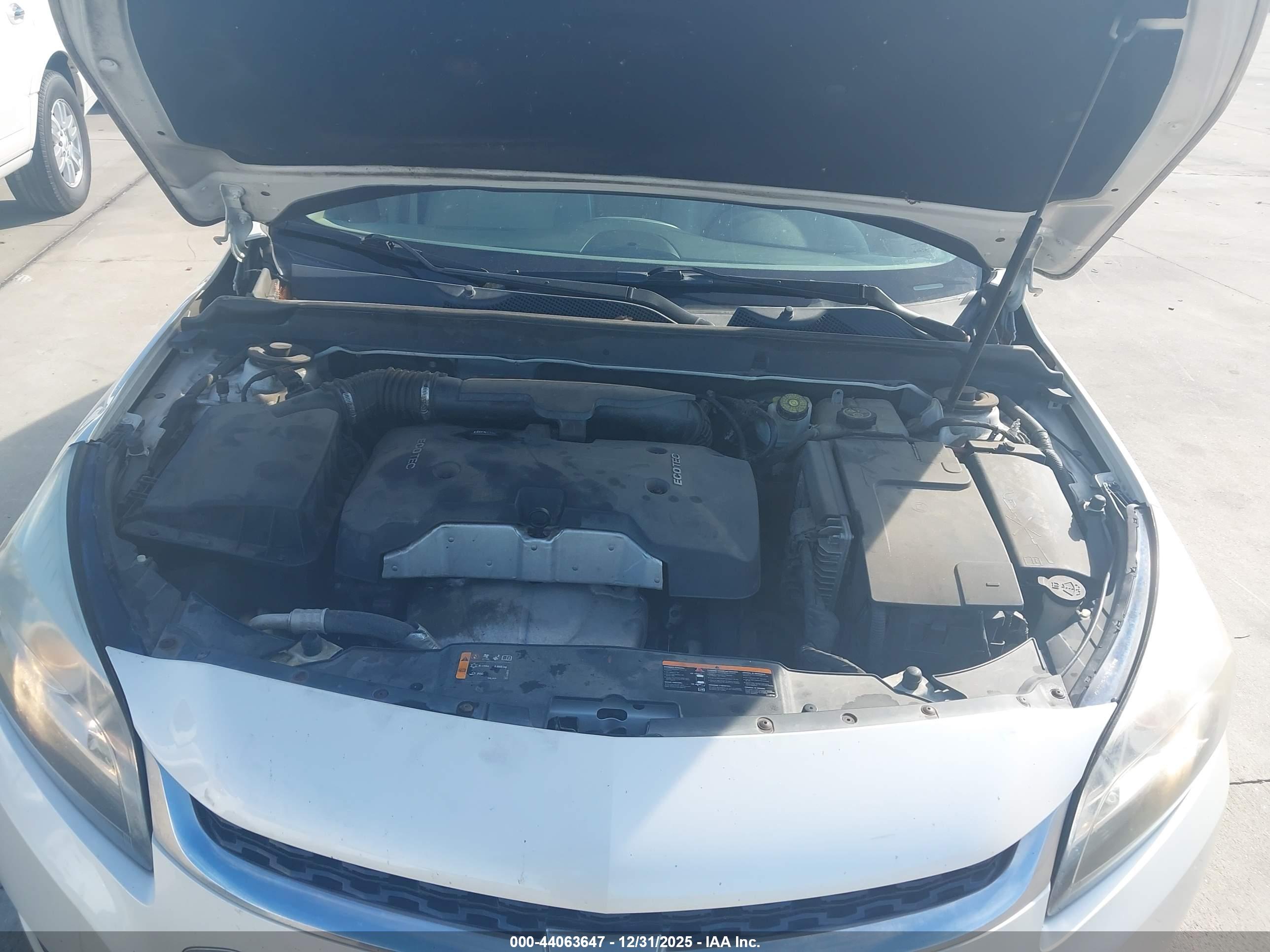 CHEVROLET MALIBU image 10