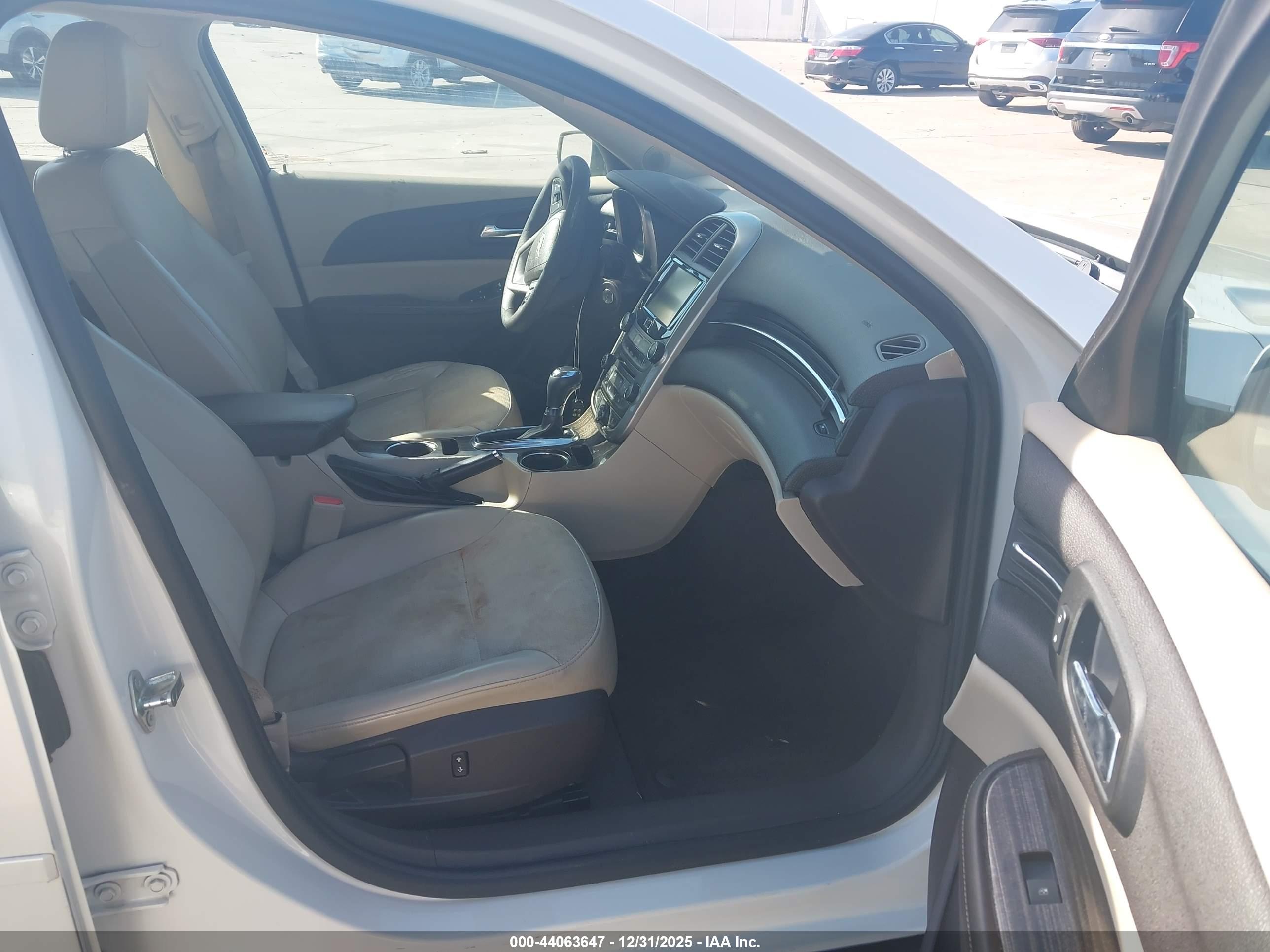 CHEVROLET MALIBU image 5
