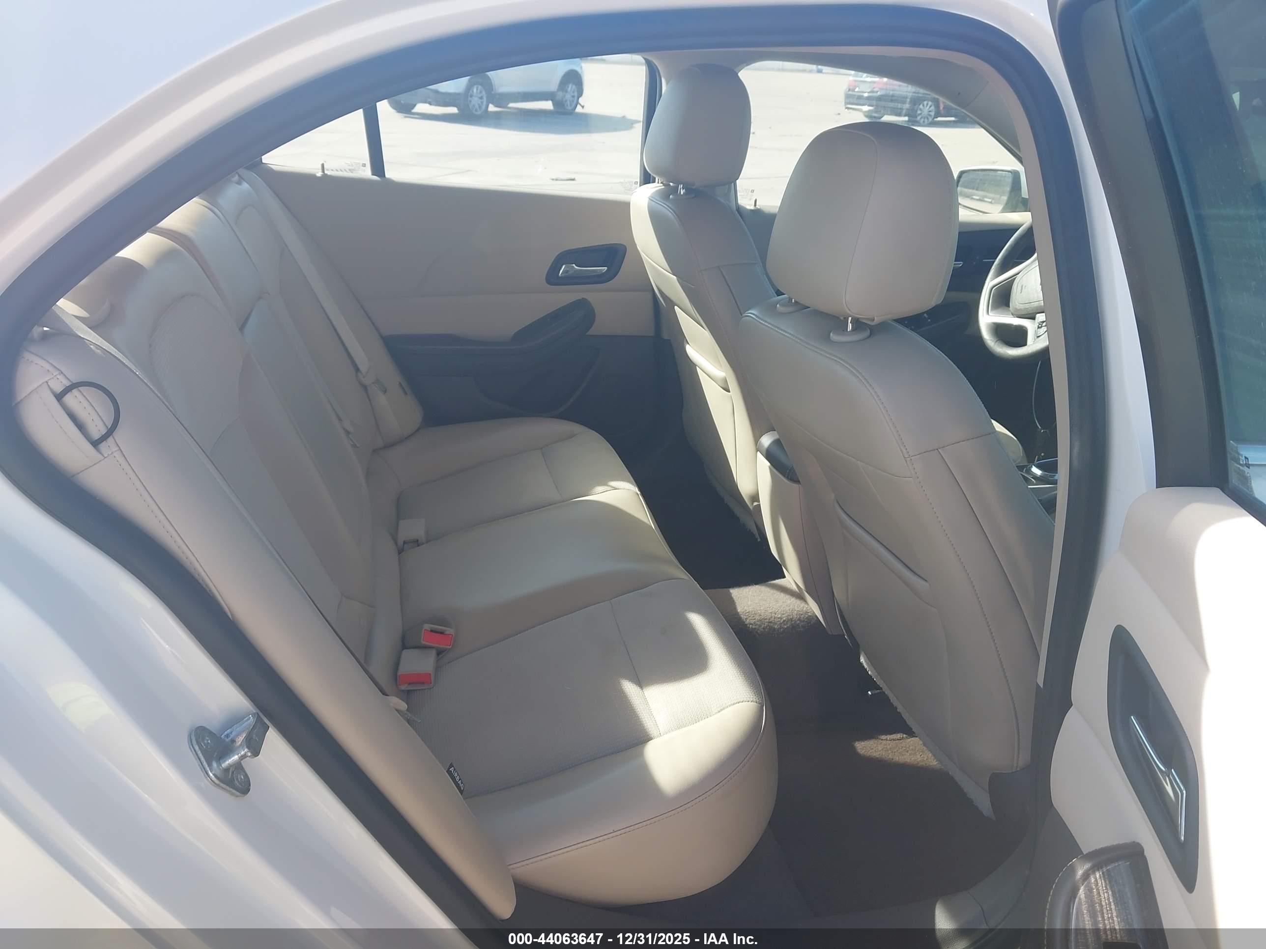 CHEVROLET MALIBU image 8