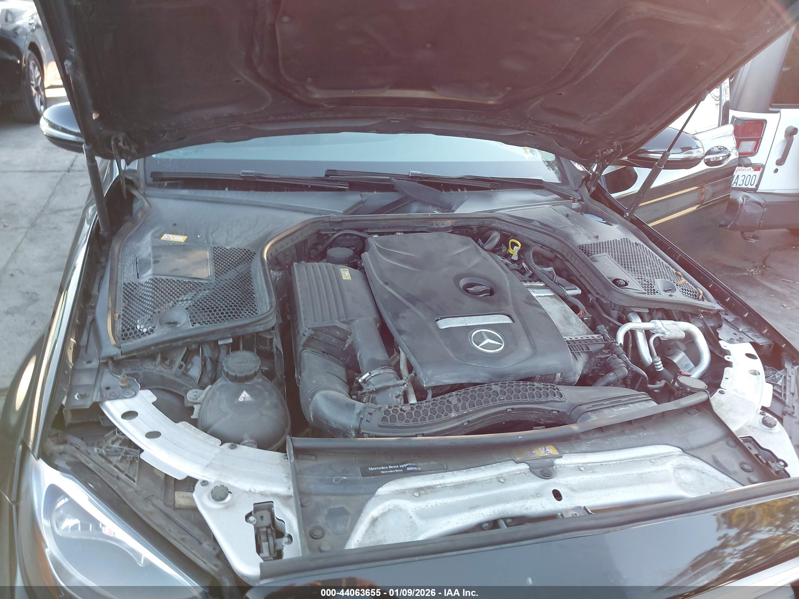 MERCEDES-BENZ C image 10