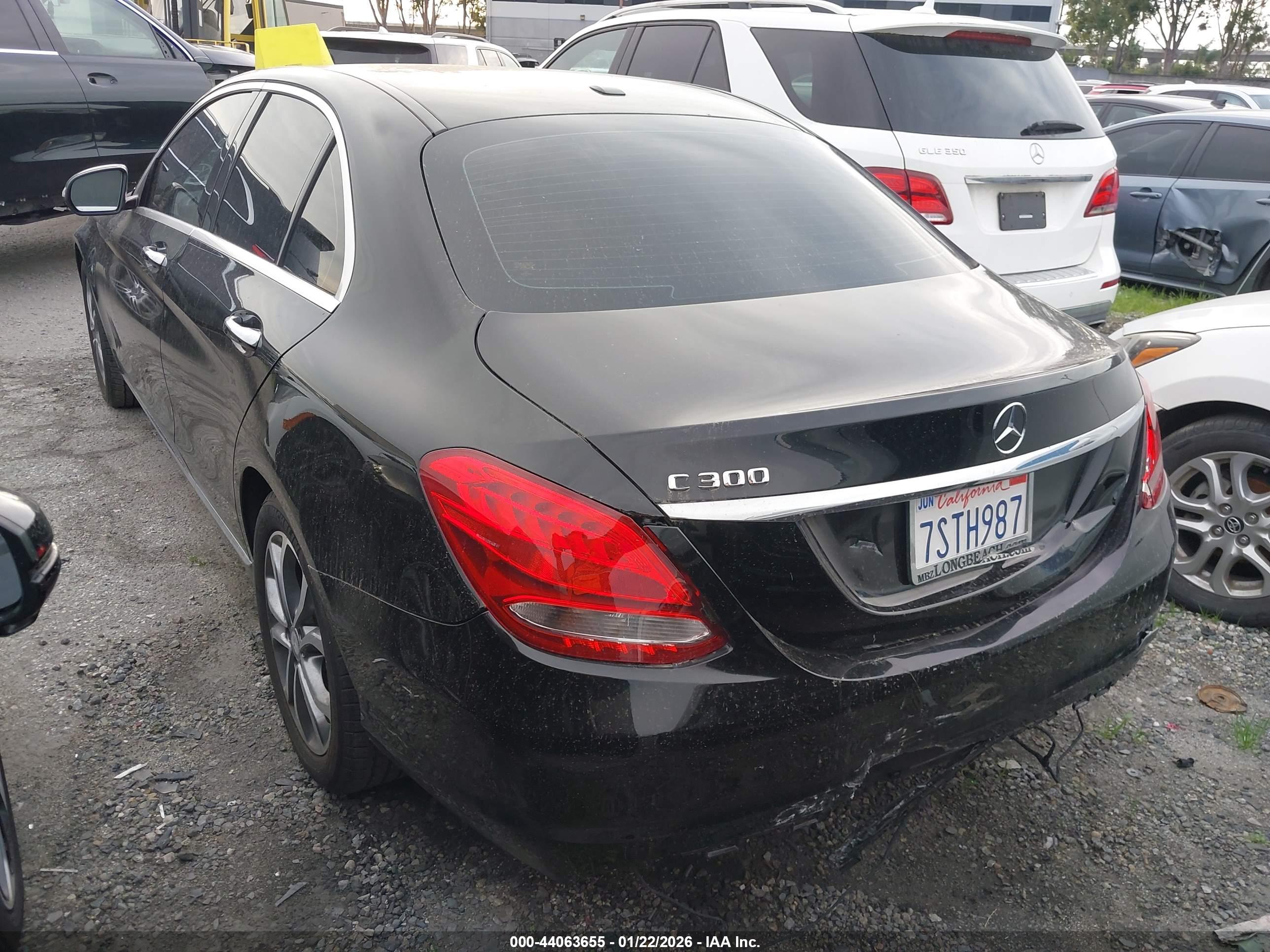 MERCEDES-BENZ C image 3