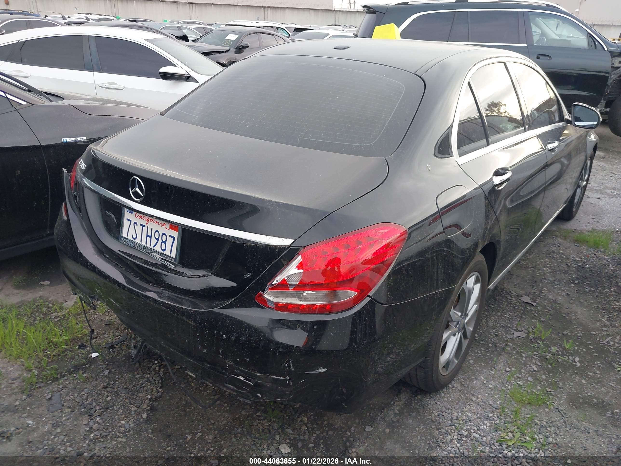 MERCEDES-BENZ C image 4