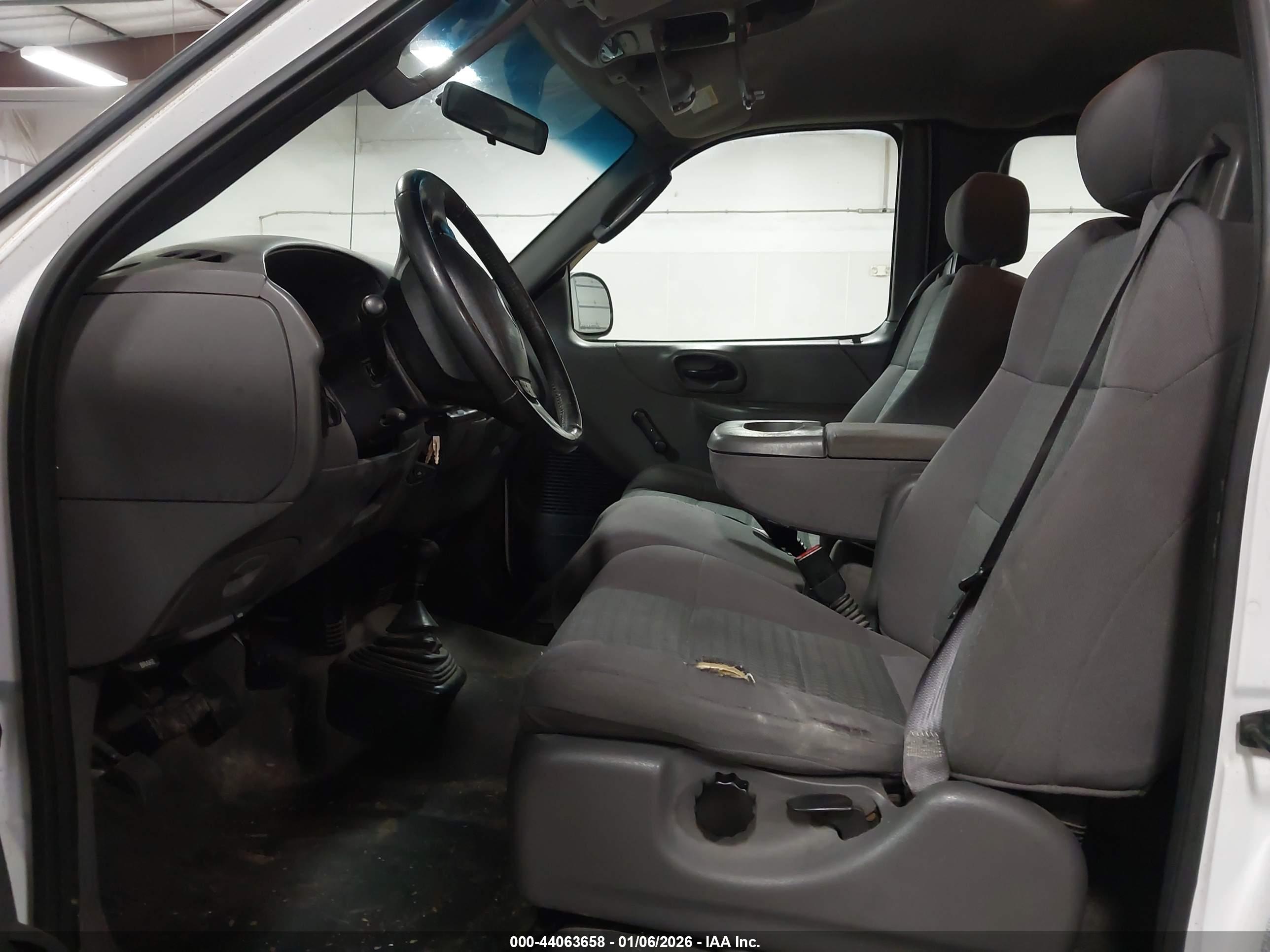 FORD F-150 image 5