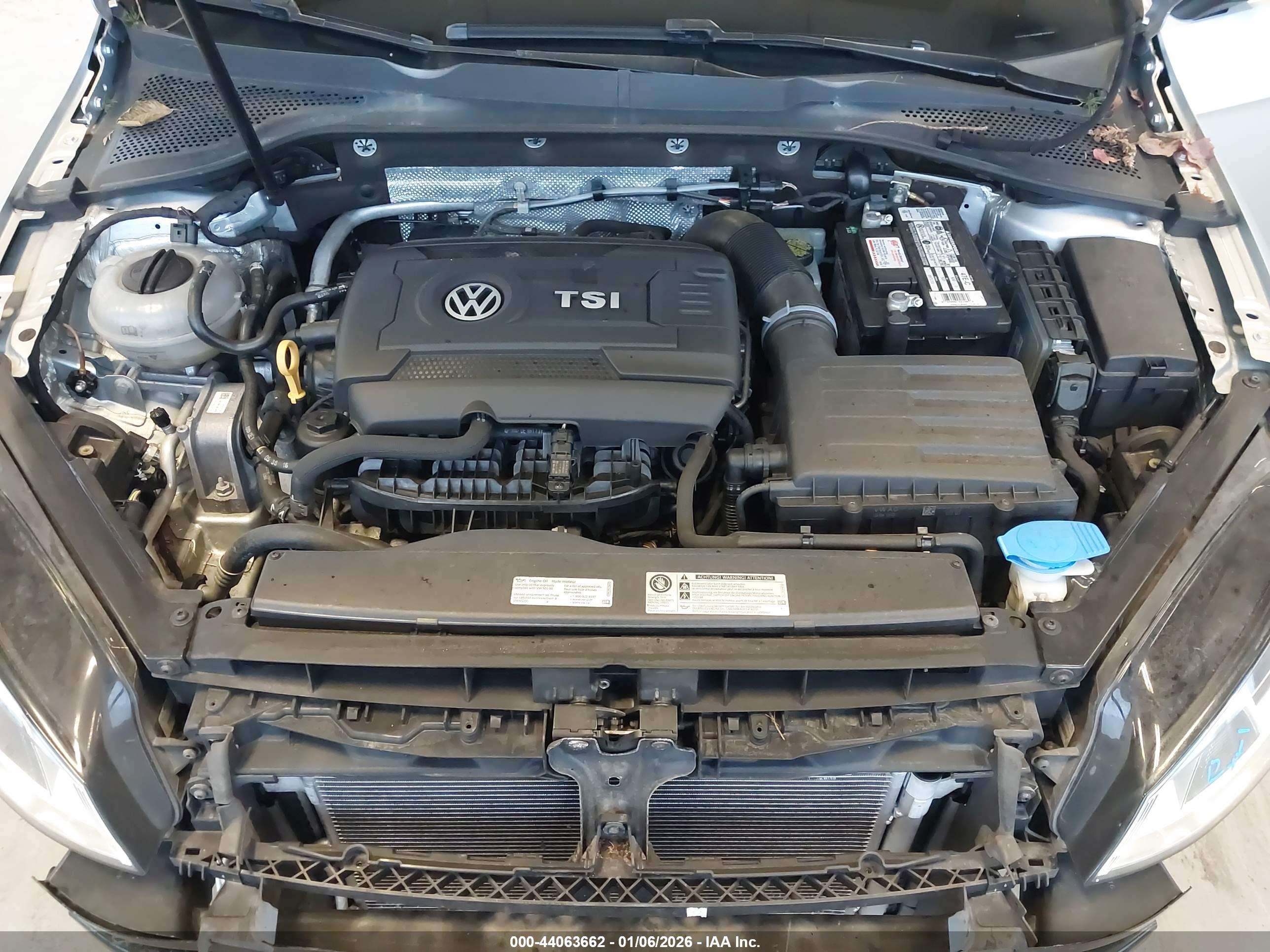 VOLKSWAGEN GOLF image 10