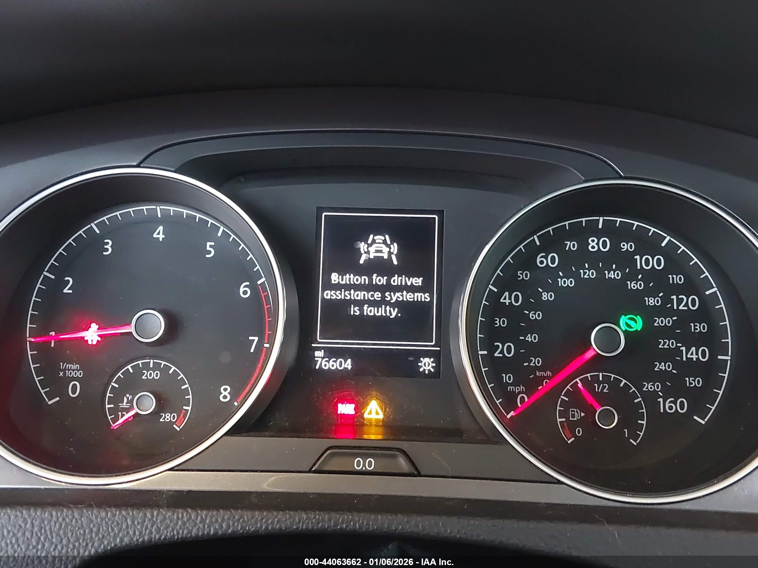 VOLKSWAGEN GOLF image 7